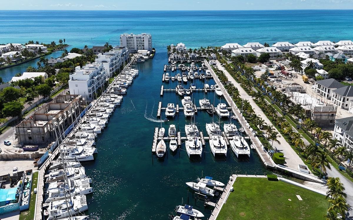 SLIP 8, PIER 1, PALM CAY
