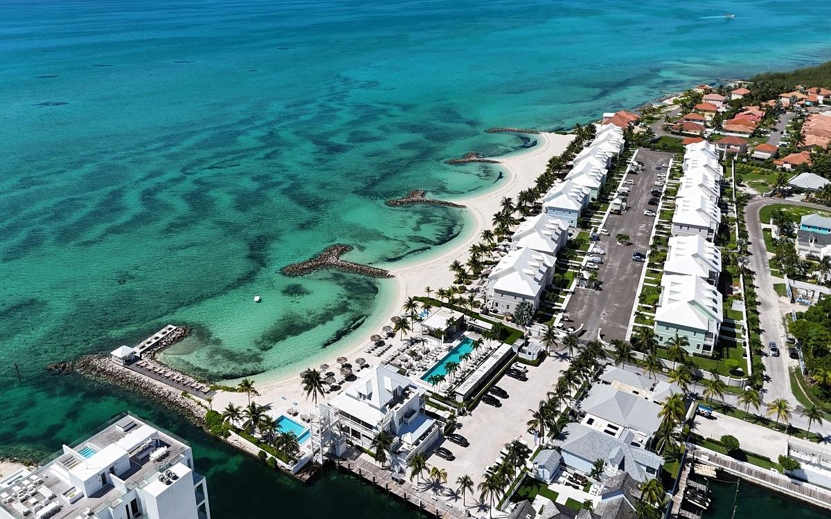 SLIP 8, PIER 1, PALM CAY
