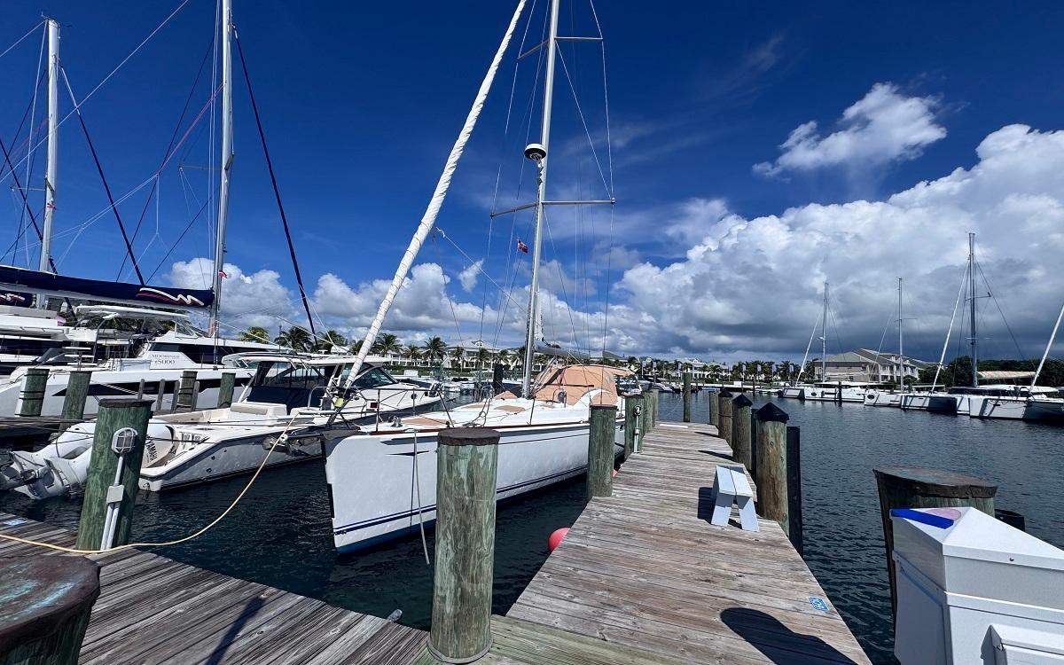 SLIP 8, PIER 1, PALM CAY