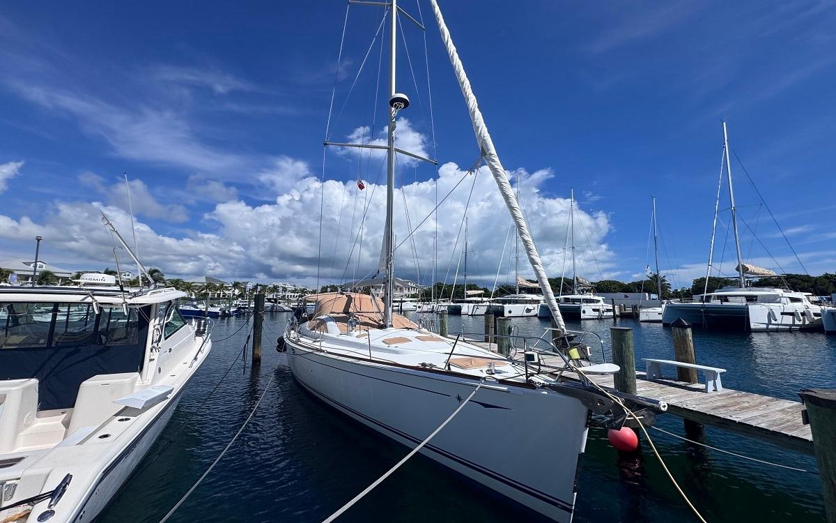 SLIP 8, PIER 1, PALM CAY