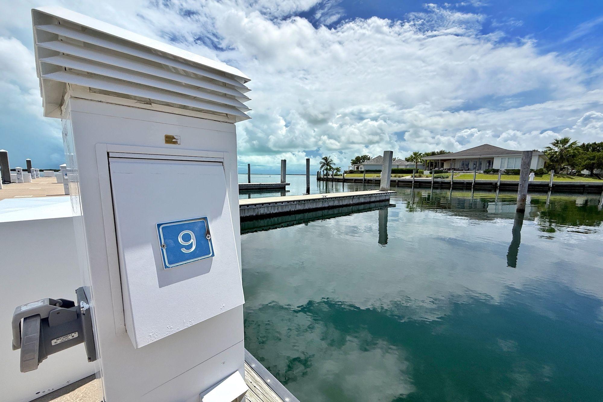 Condo & Dock Slip