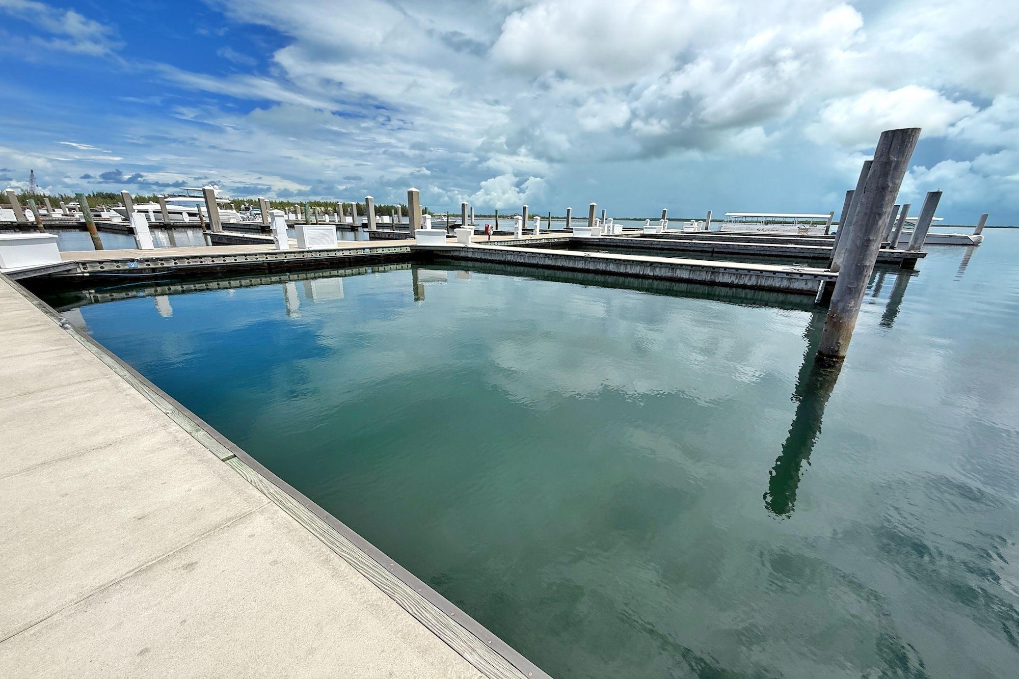 Condo & Dock Slip
