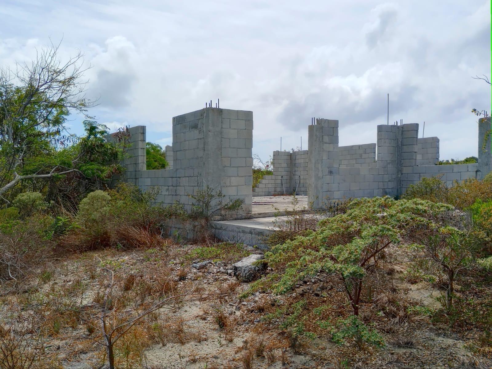 BEACHFRONT MAYAGUANA