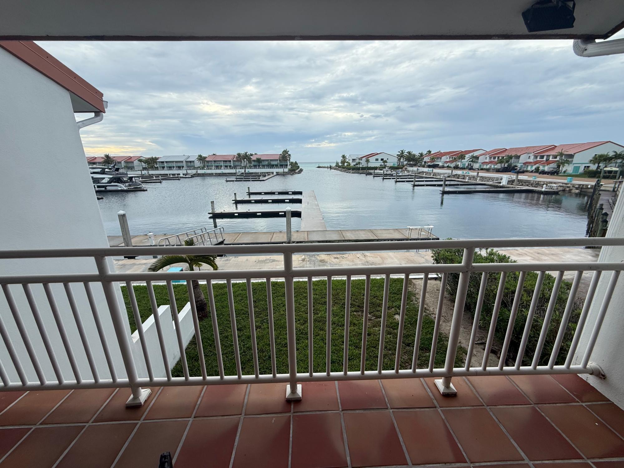 Bimini Cove