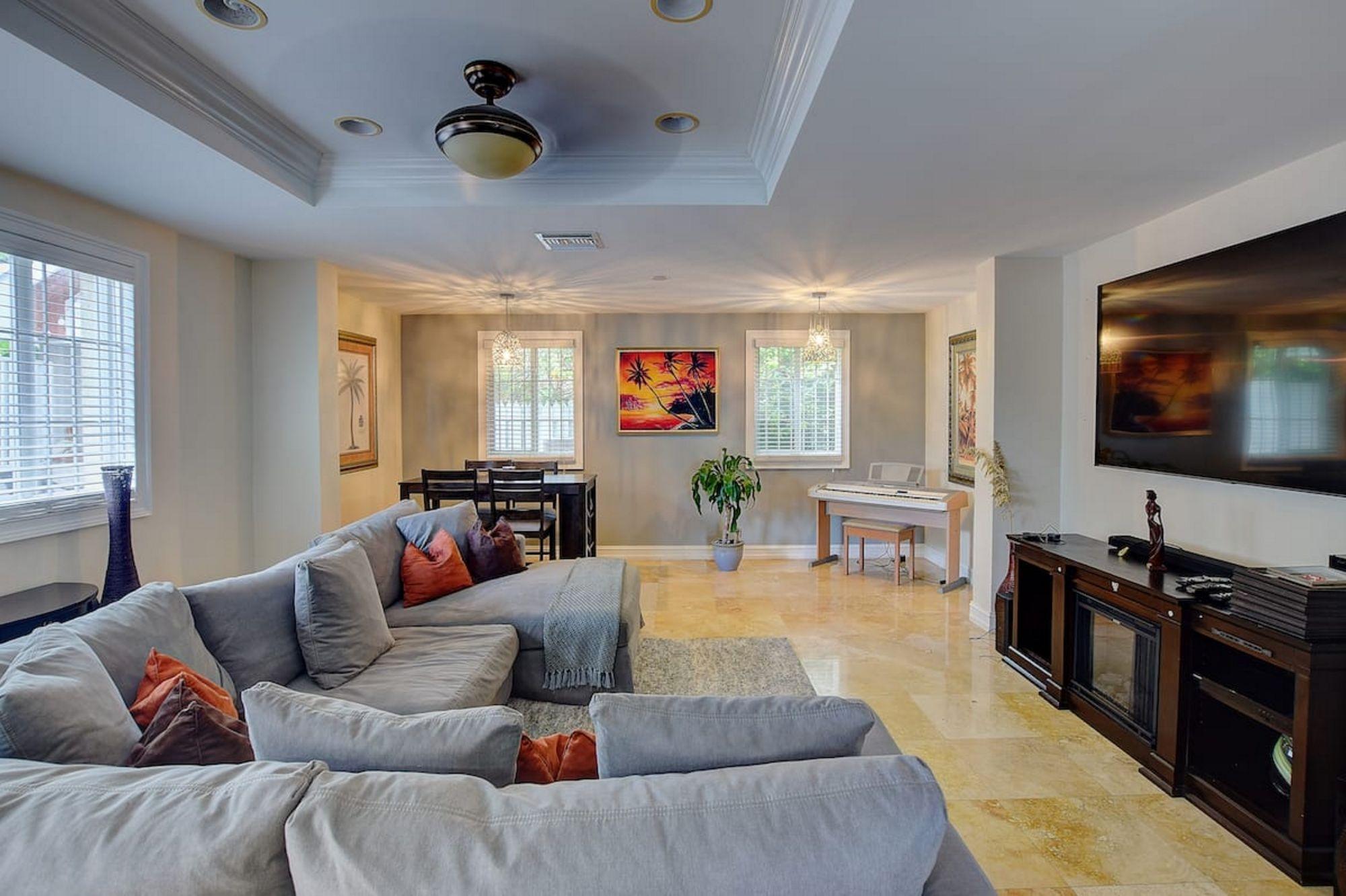 Unit5 Sea View Drive