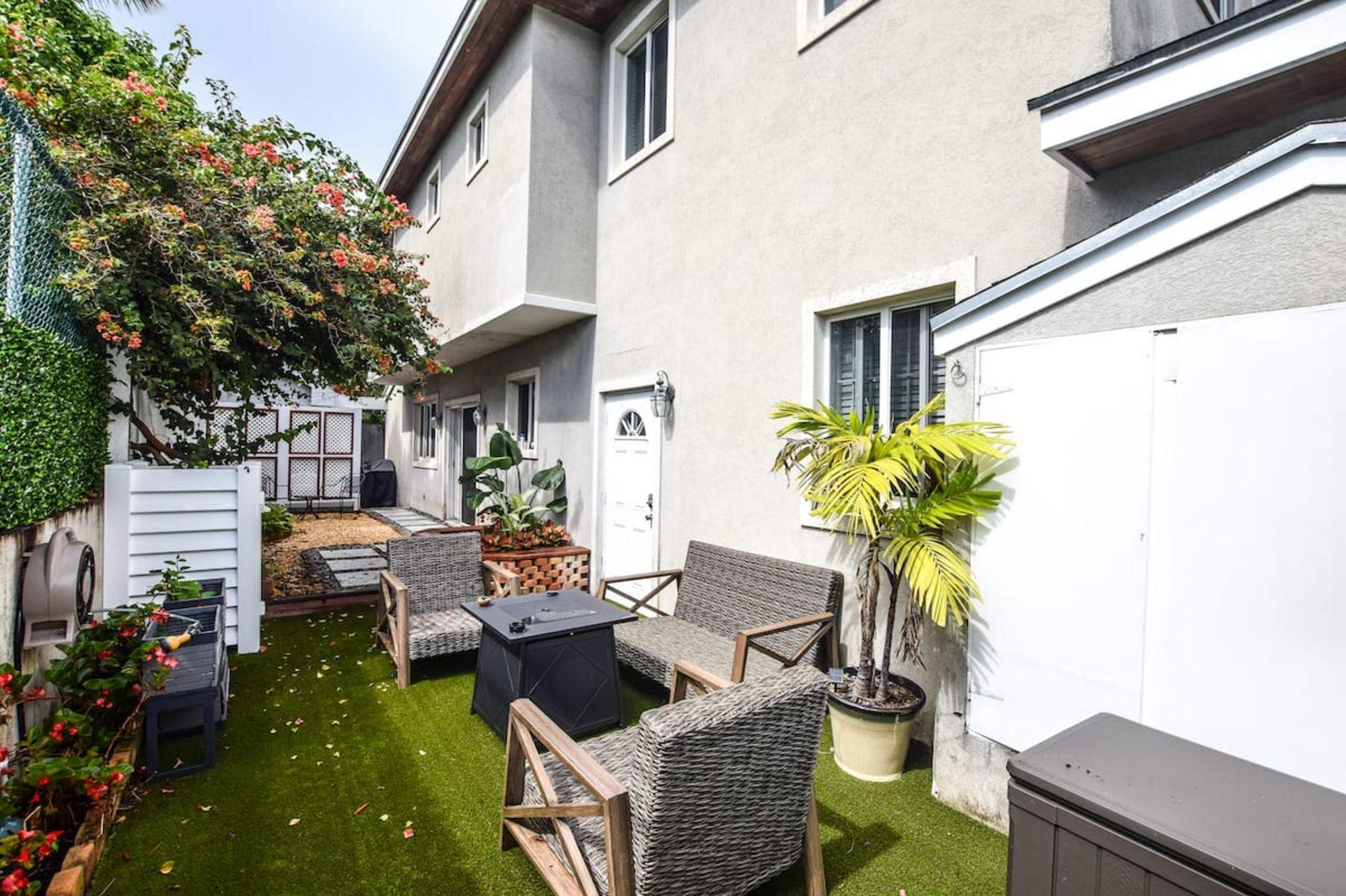 Unit5 Sea View Drive