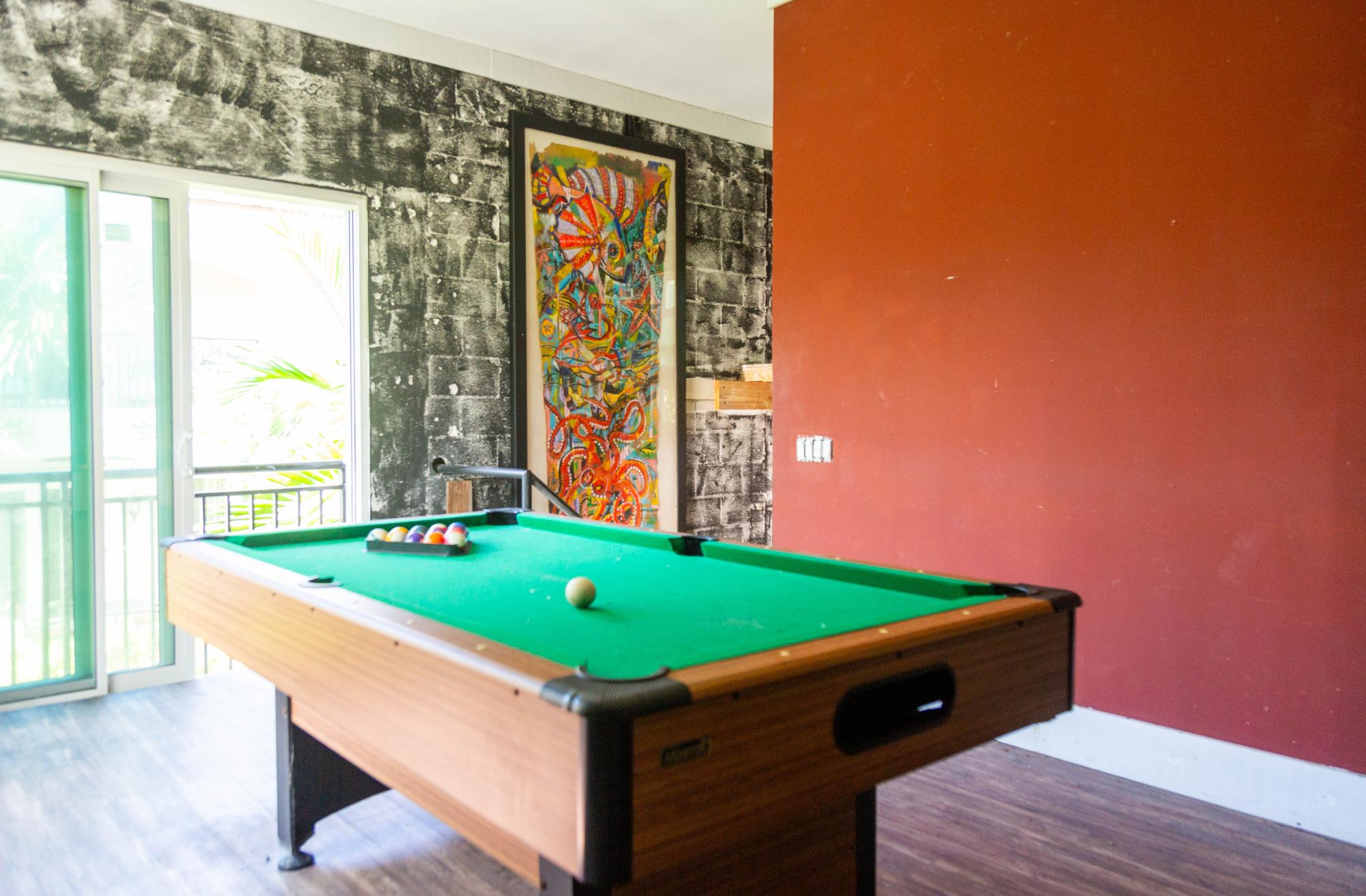 THE COURTYARD ESTATE   PR