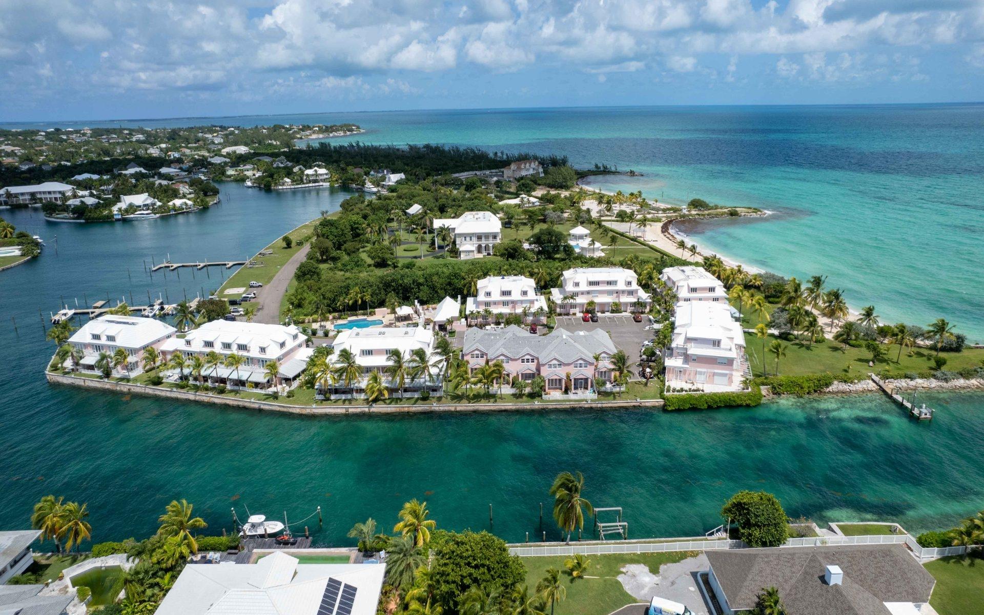 SEAPOINTE DRIVE