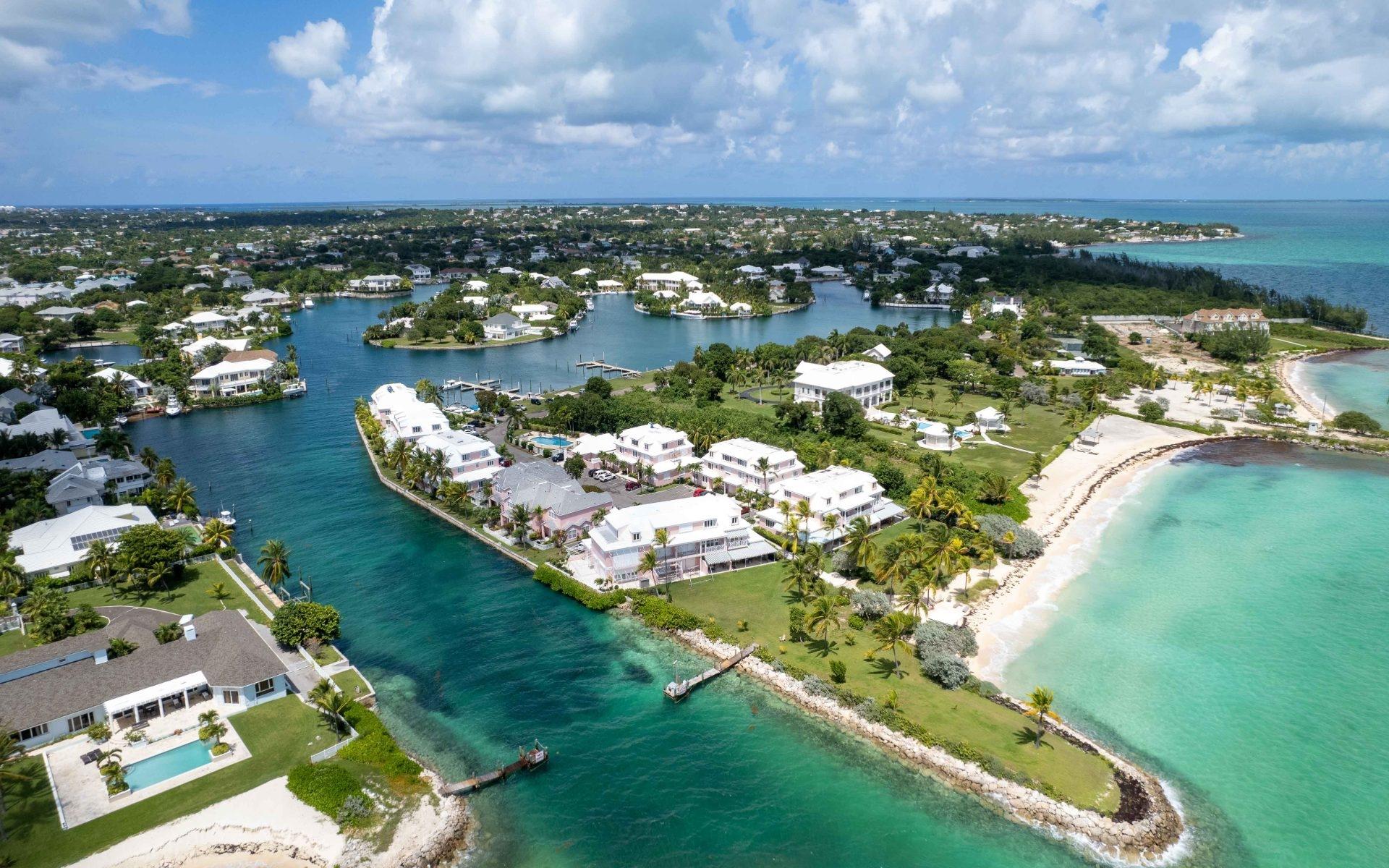 SEAPOINTE DRIVE