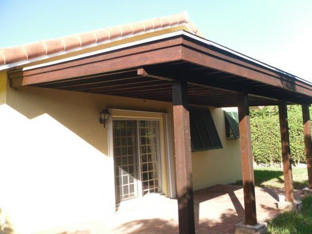259 Coral Close East