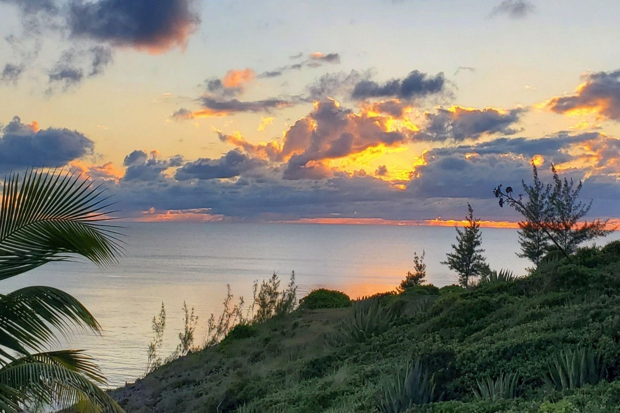 LAZY SHORE ROAD