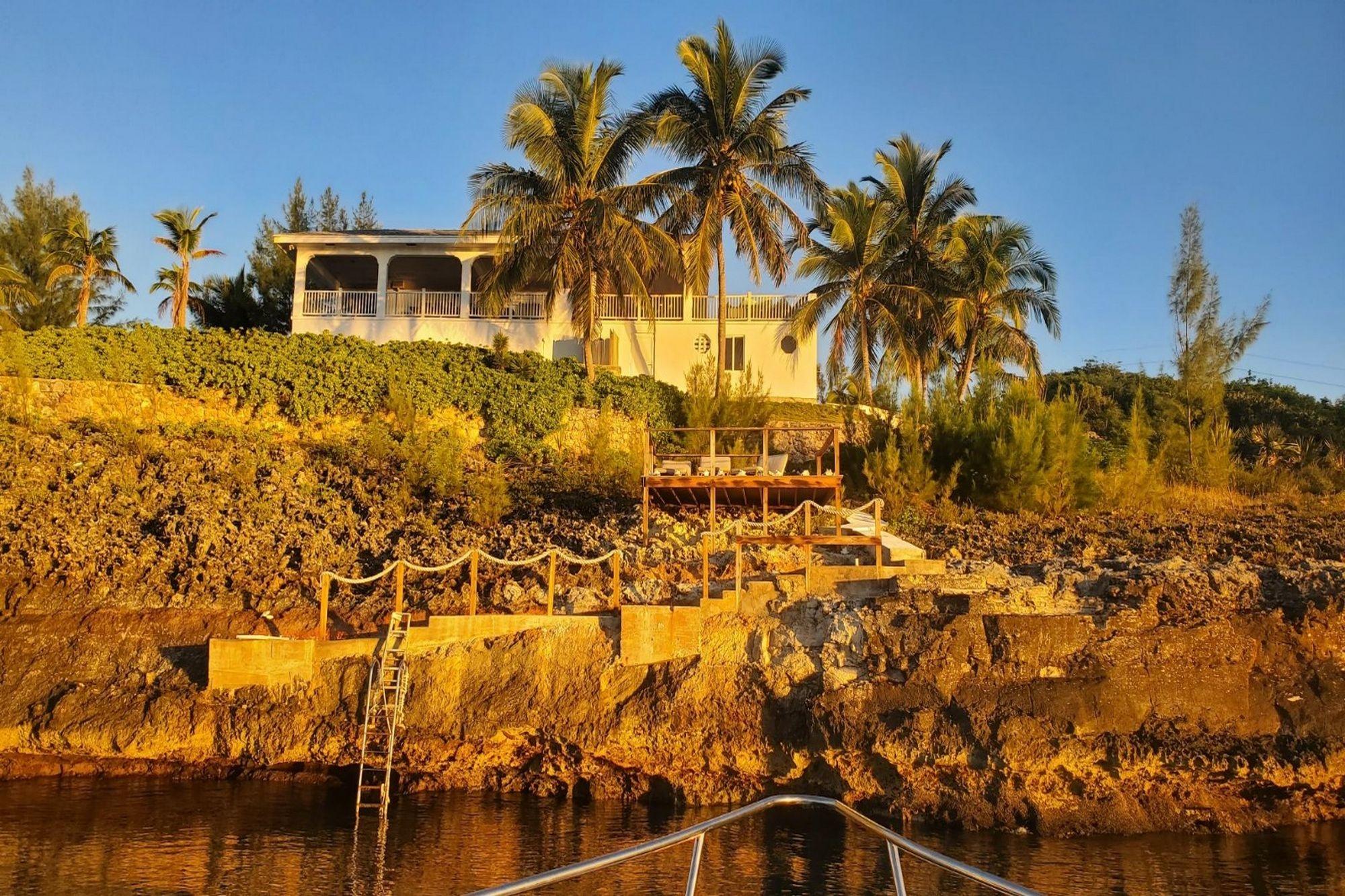 LAZY SHORE ROAD