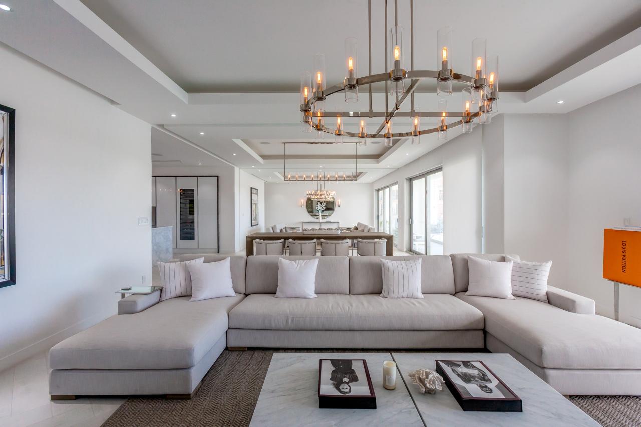 One Marina Palm Cay