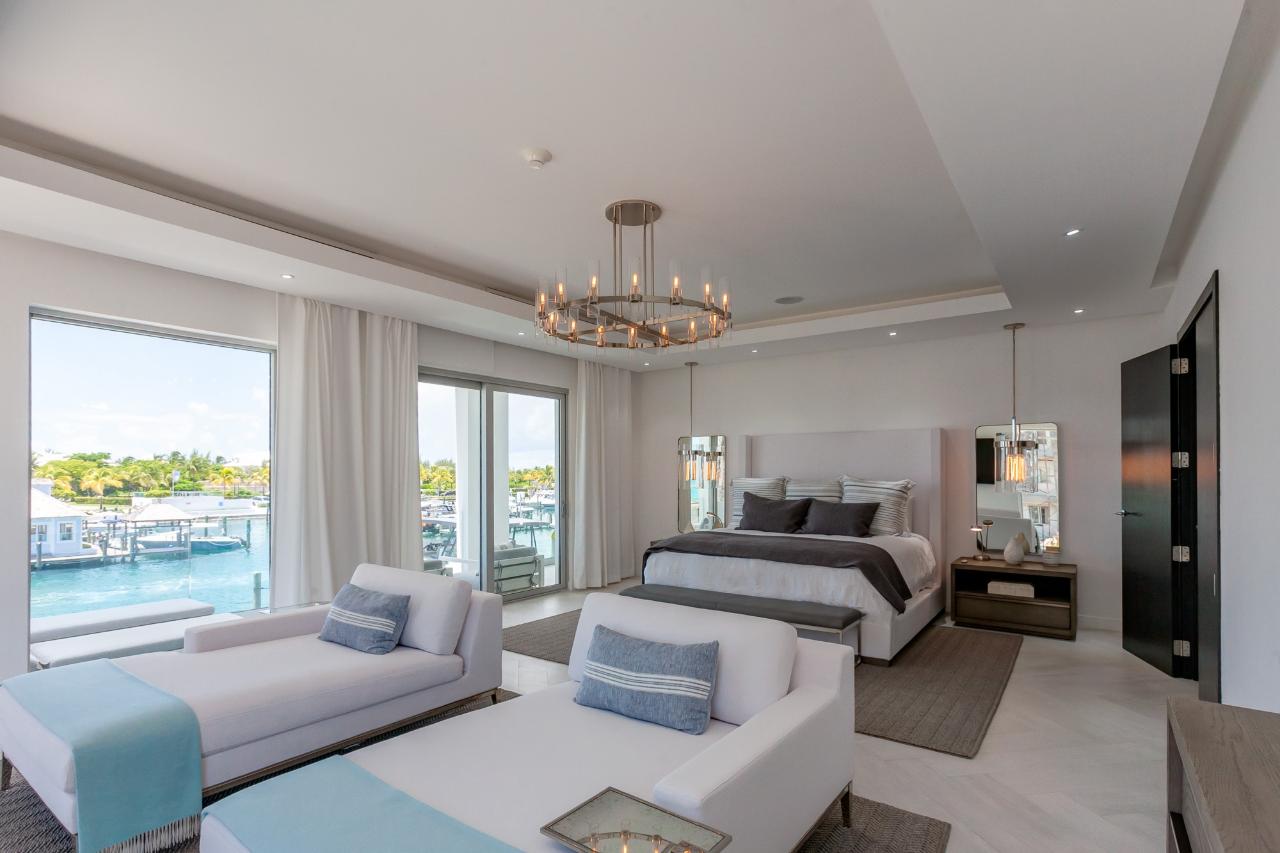 One Marina Palm Cay