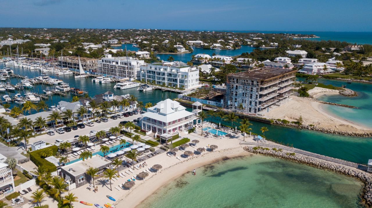 One Marina Palm Cay