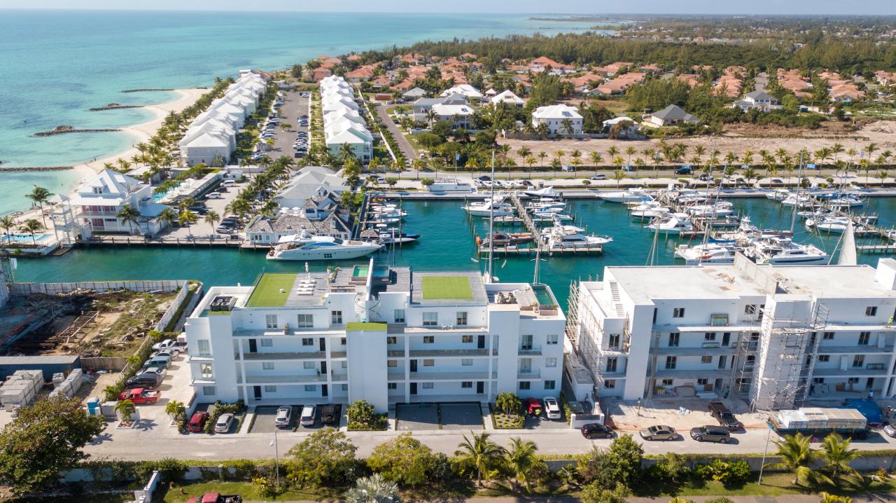 One Marina Palm Cay