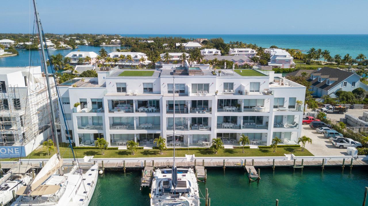One Marina Palm Cay