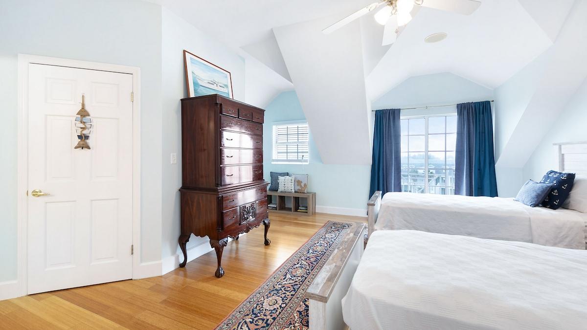 LAGOON COURT CONDO
