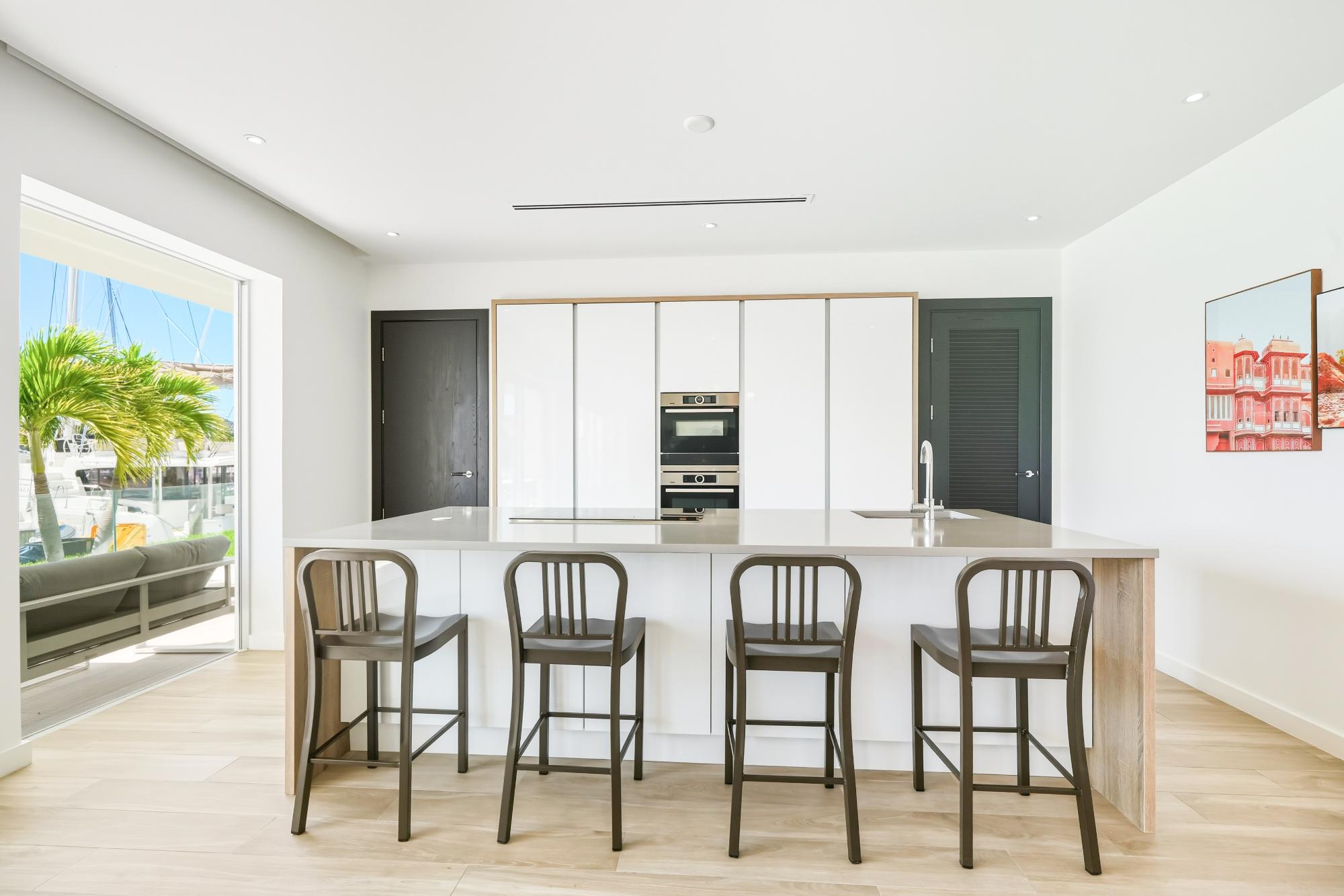 Palm Cay Condo
