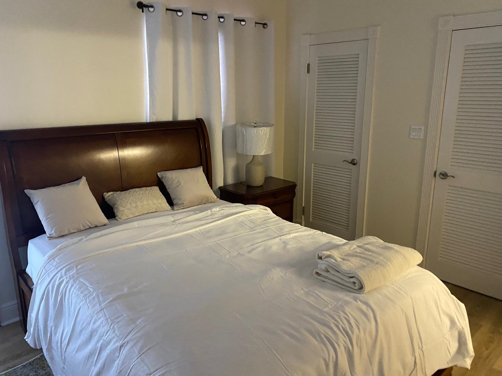450 WEST WINDS DUPLEX TOWNHOUSE