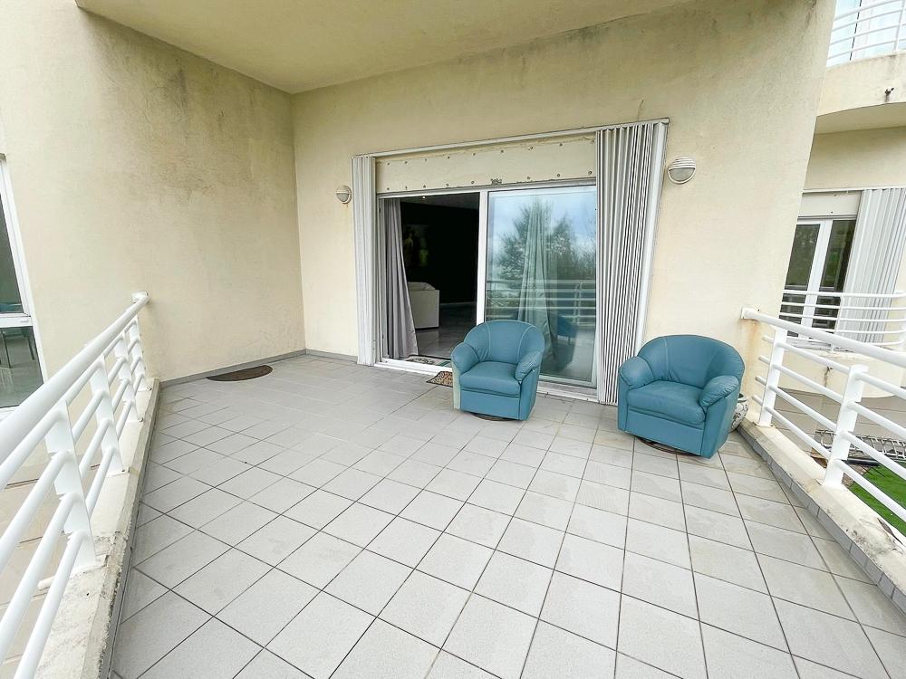 OCEANVIEW CONDO