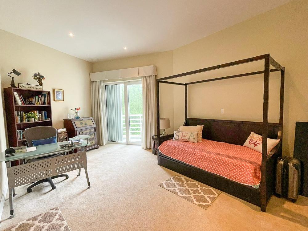 OCEANVIEW CONDO