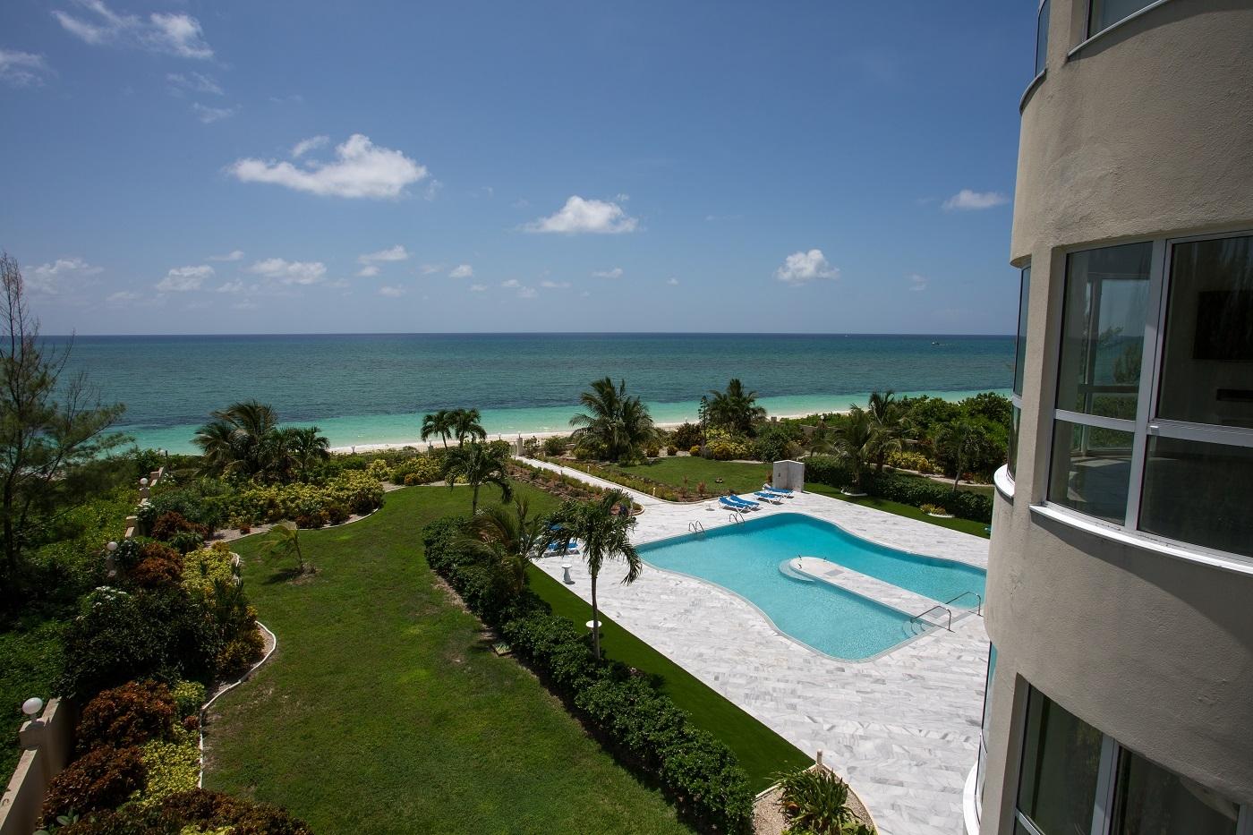 THE OCEANVIEW