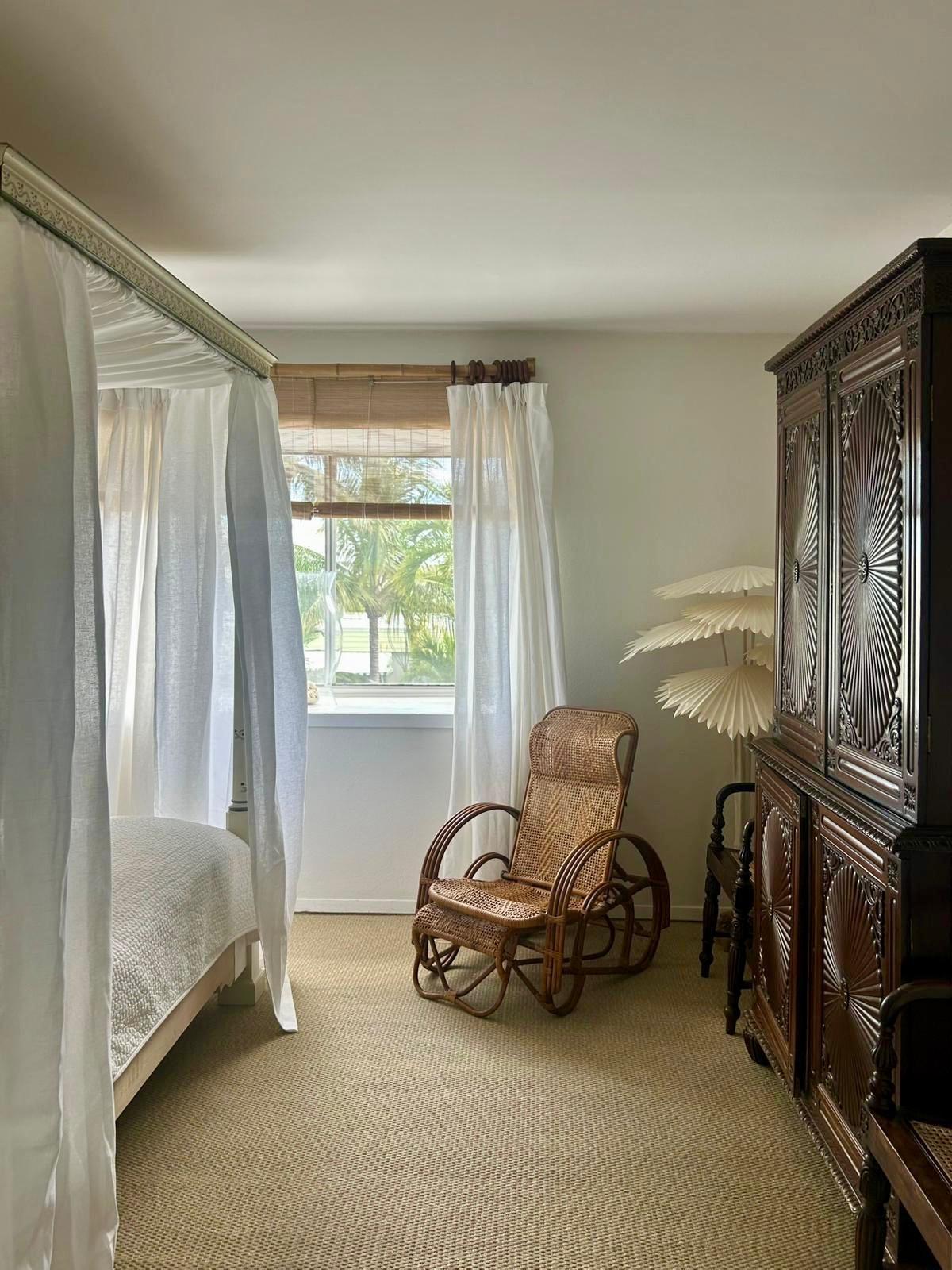 BAYVIEW SUITES