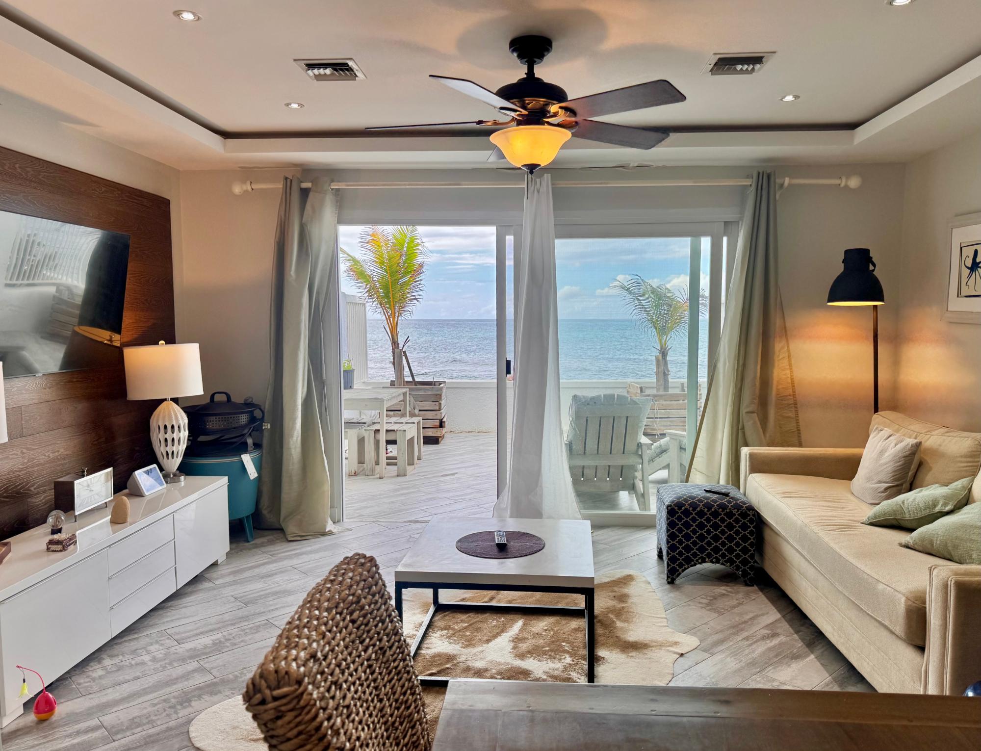 DELAPORTE CONDOMINIUM