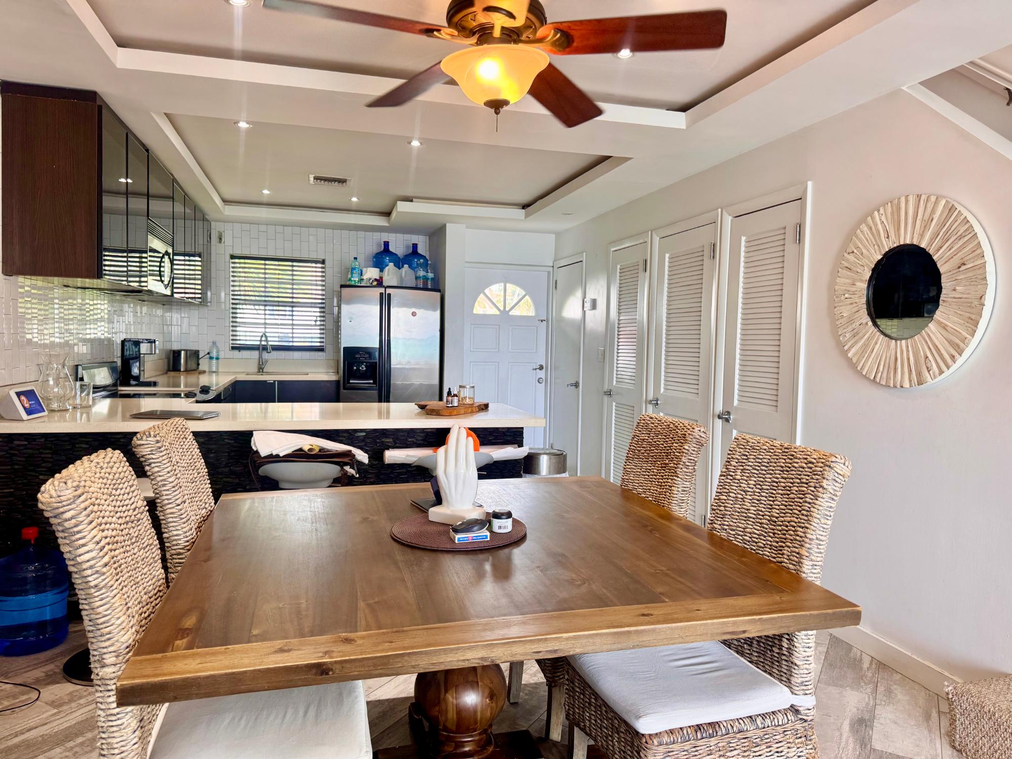 DELAPORTE CONDOMINIUM