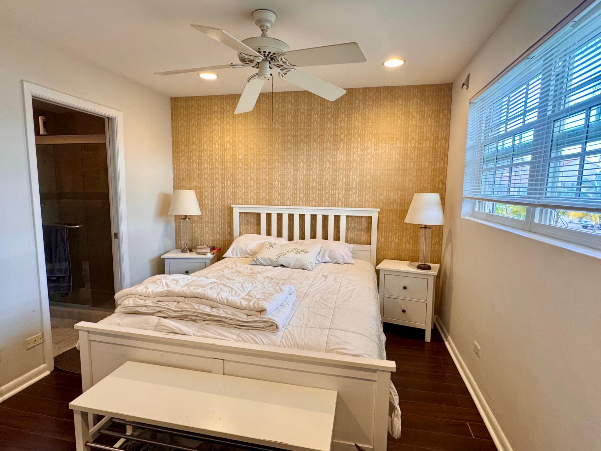 DELAPORTE CONDOMINIUM