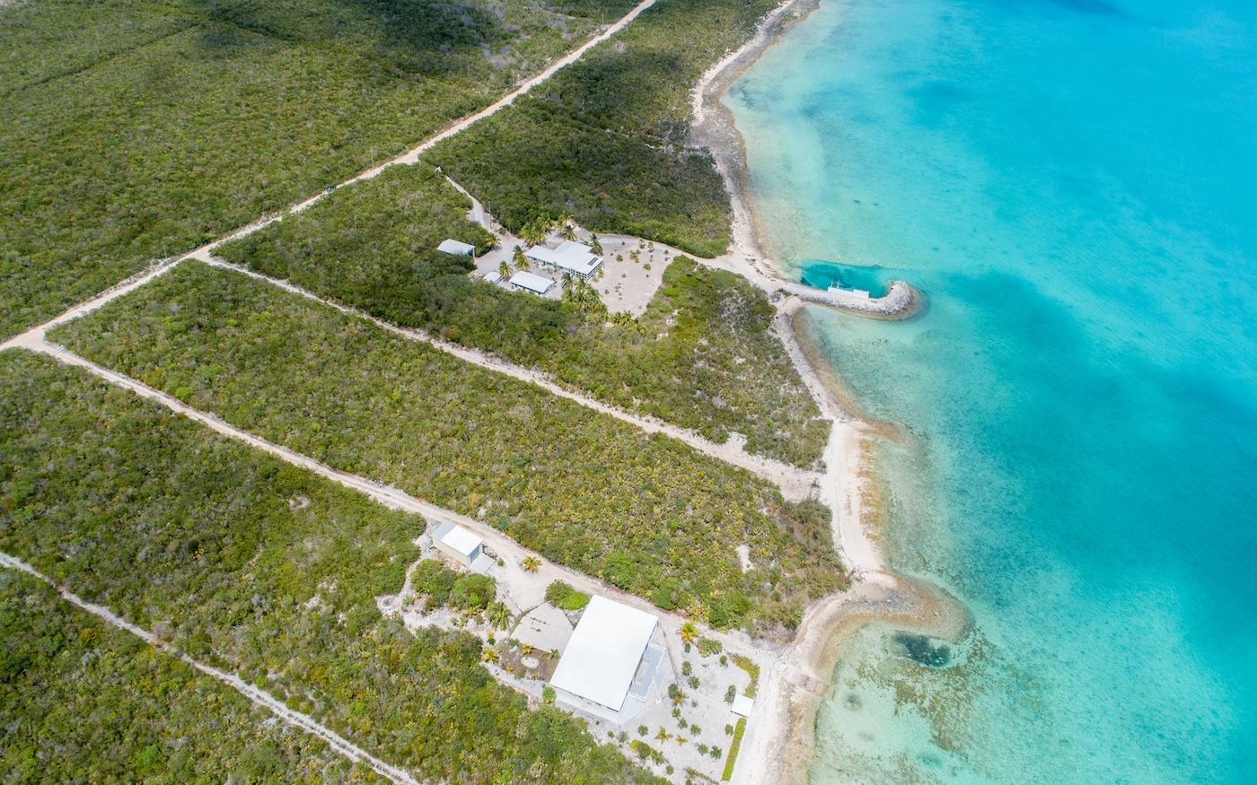 2.06 ACRES INDIAN HOLE PT