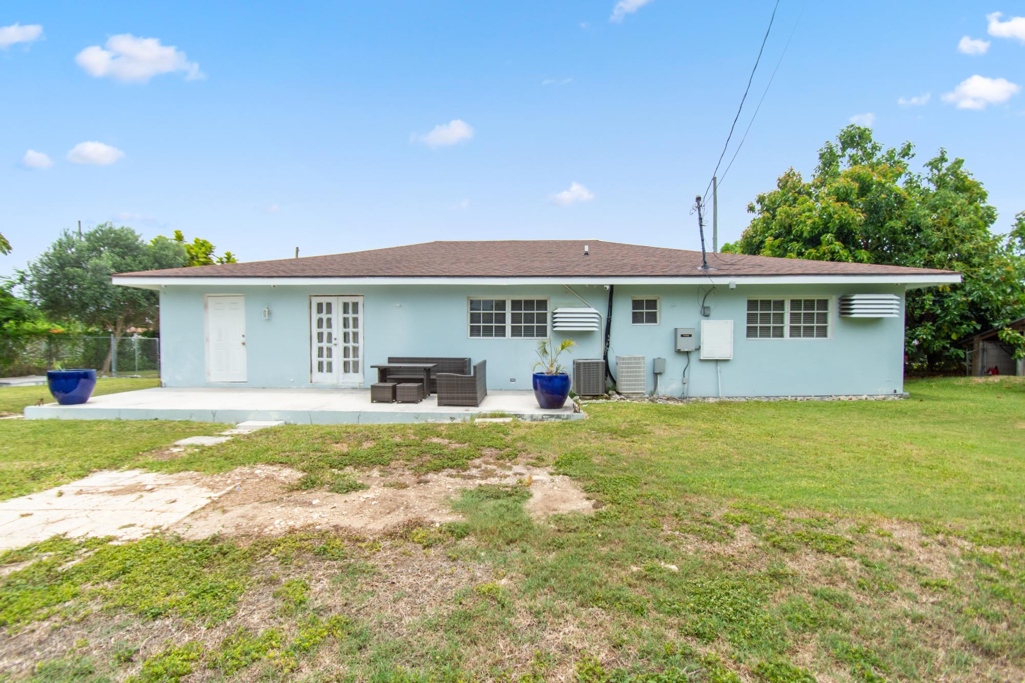 SEA BREEZE ESTATES