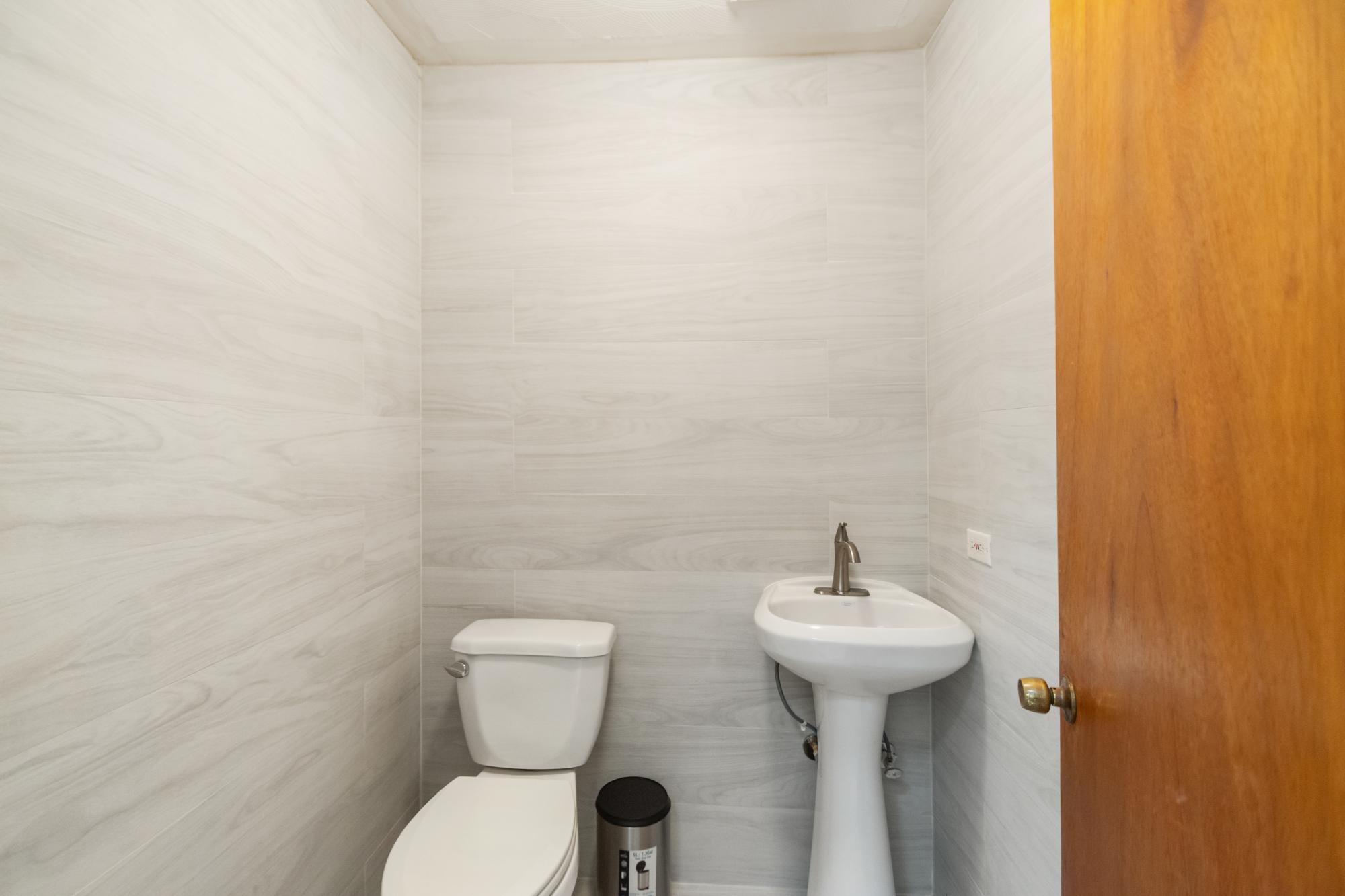 SEA BREEZE ESTATES