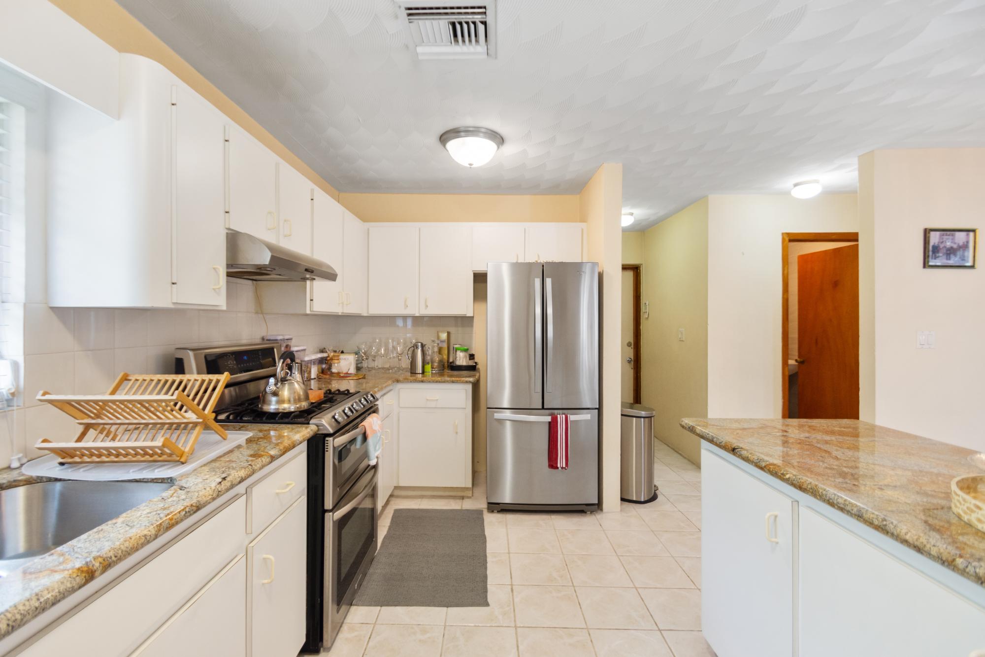 SEA BREEZE ESTATES