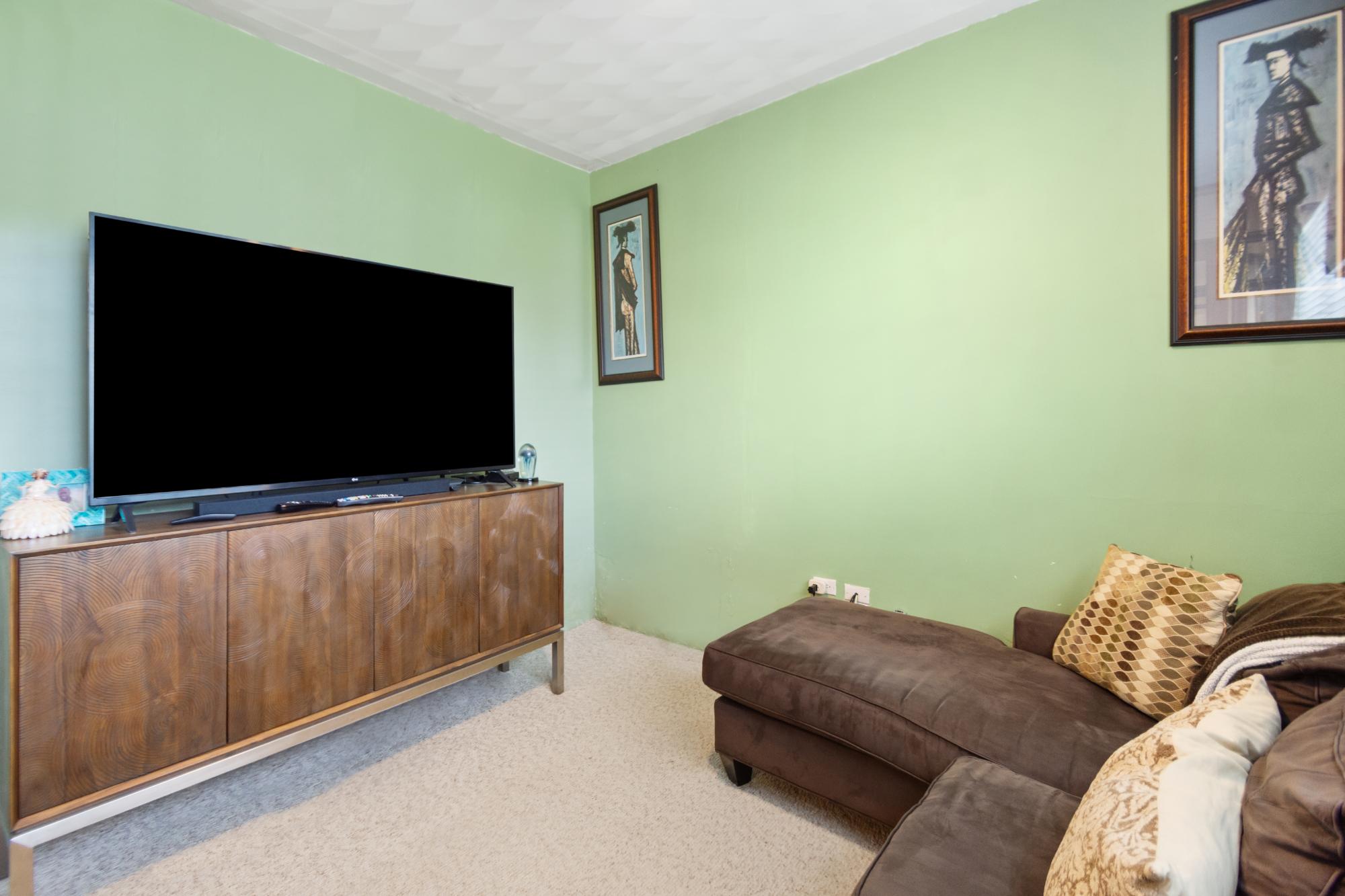 SEA BREEZE ESTATES