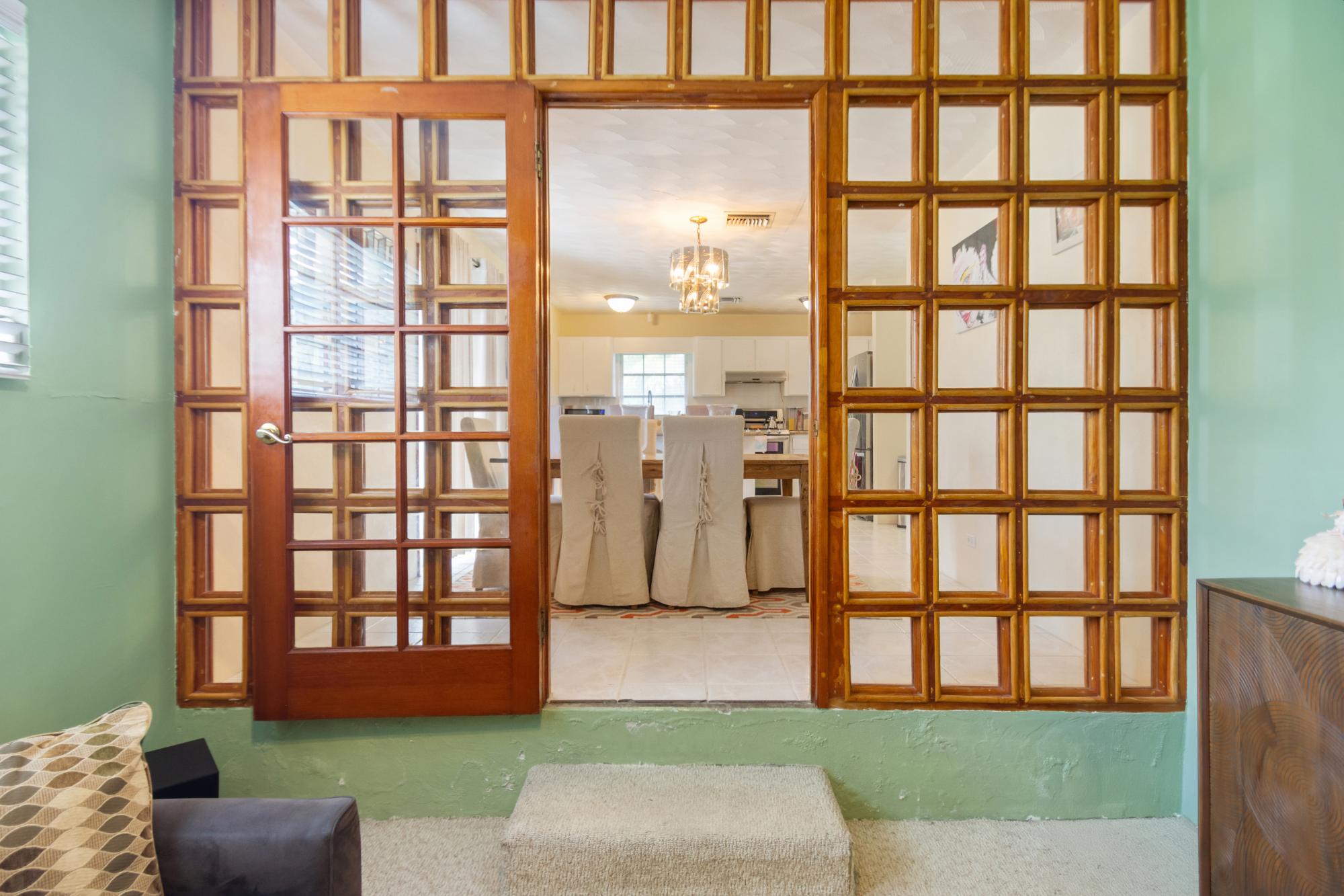 SEA BREEZE ESTATES