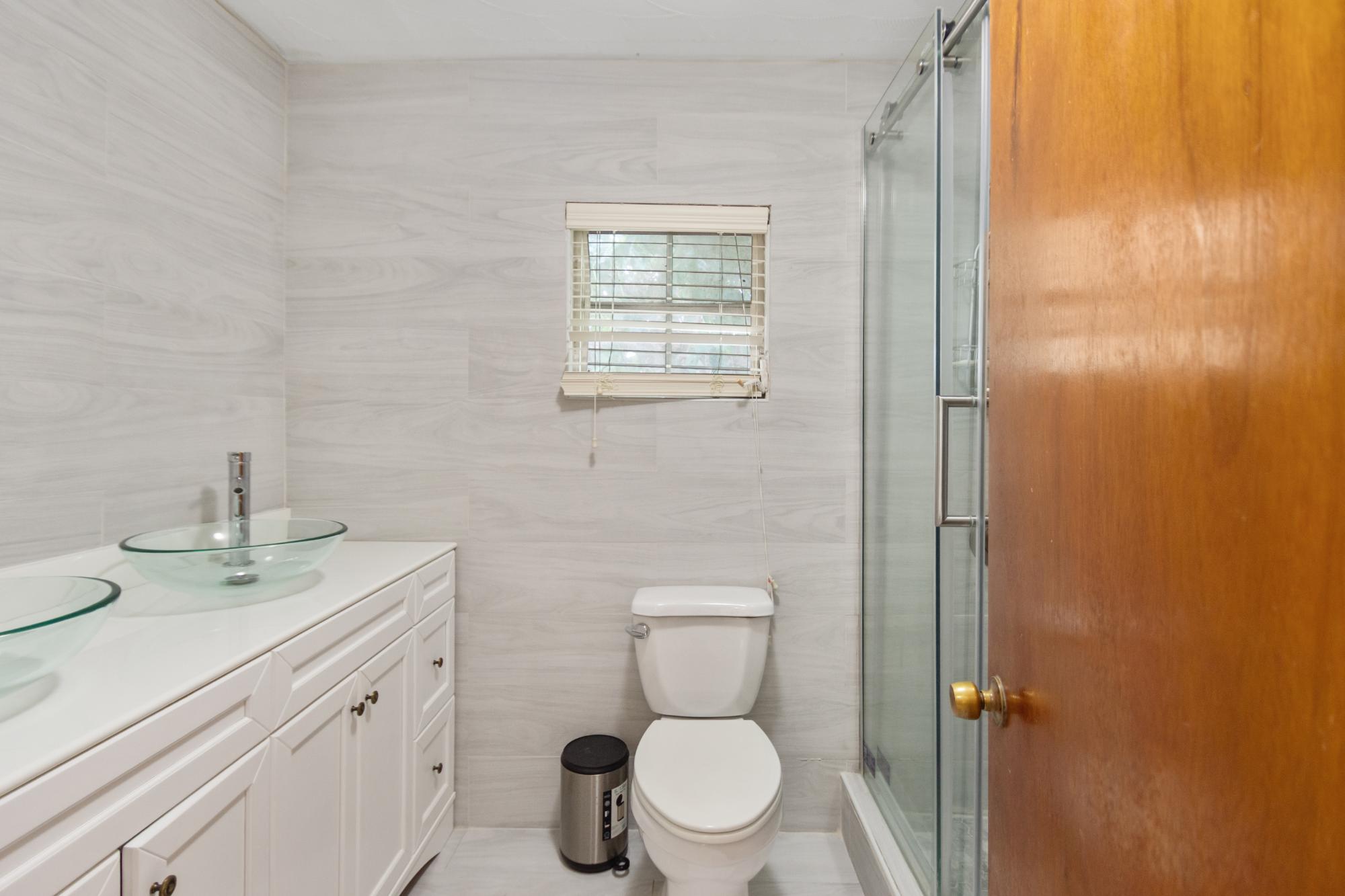 SEA BREEZE ESTATES