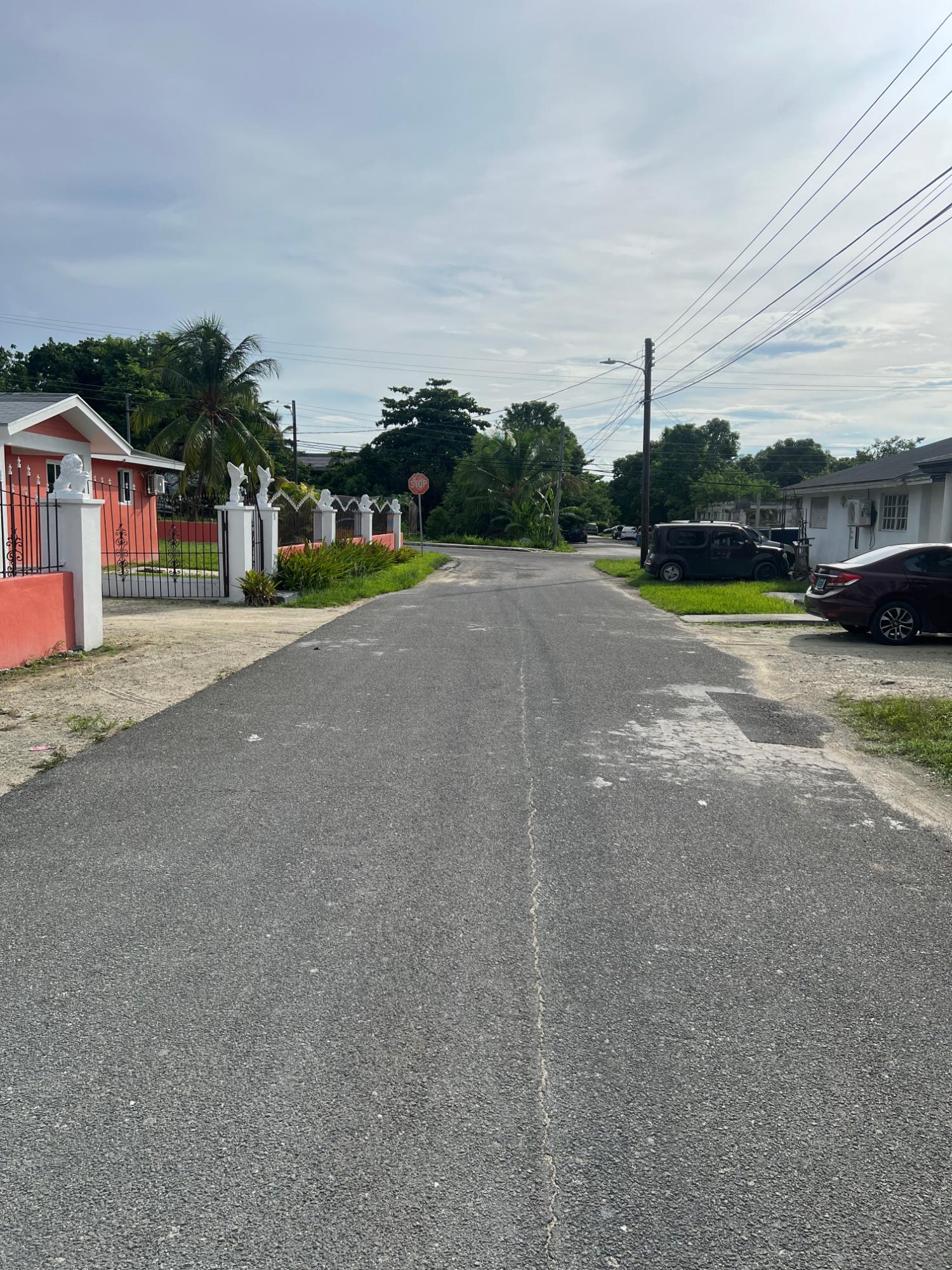 ST. LUKE AVENUE