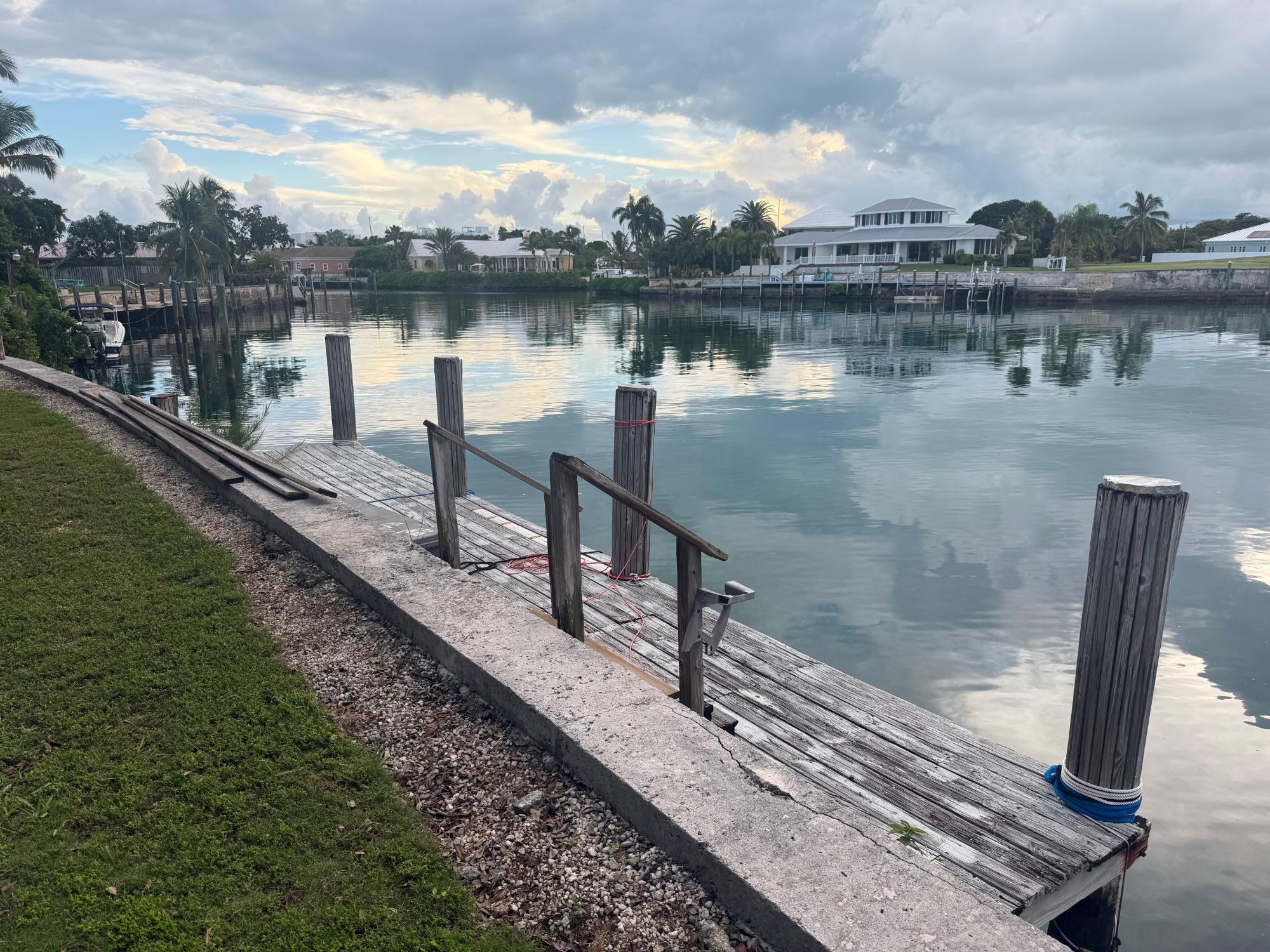 23 PORT NEW PROVIDENCE