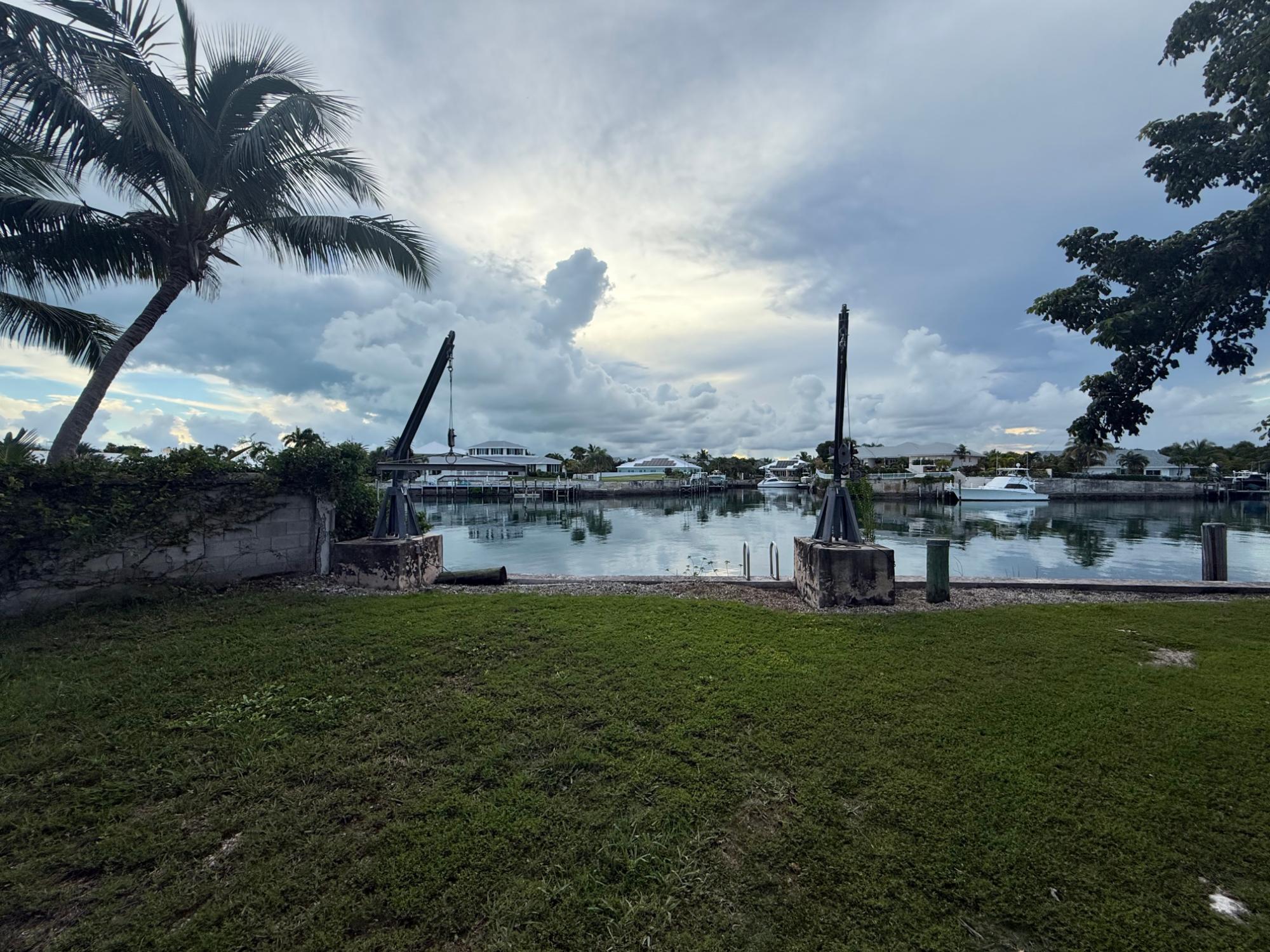23 PORT NEW PROVIDENCE