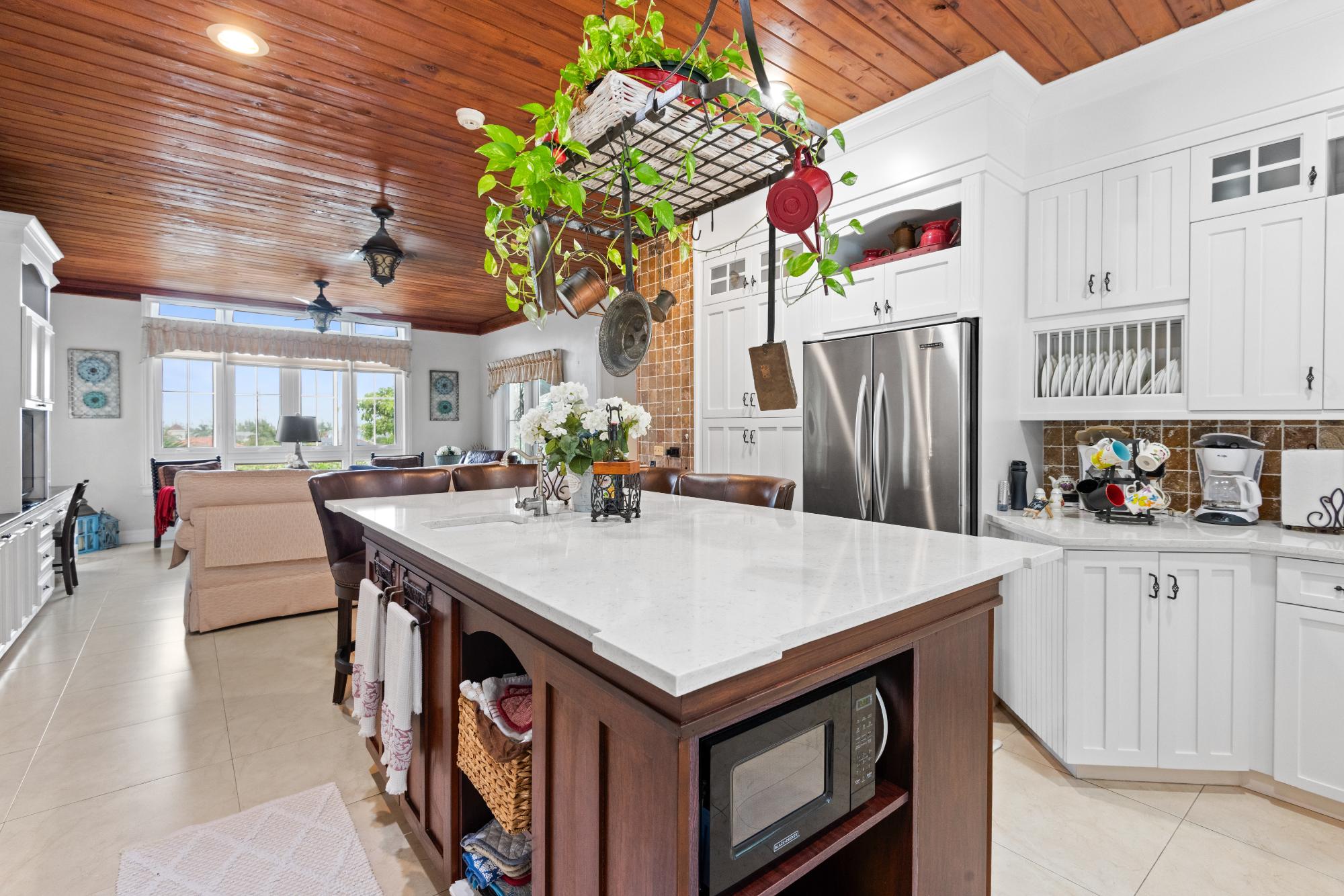 WESTRIDGE ESTATES