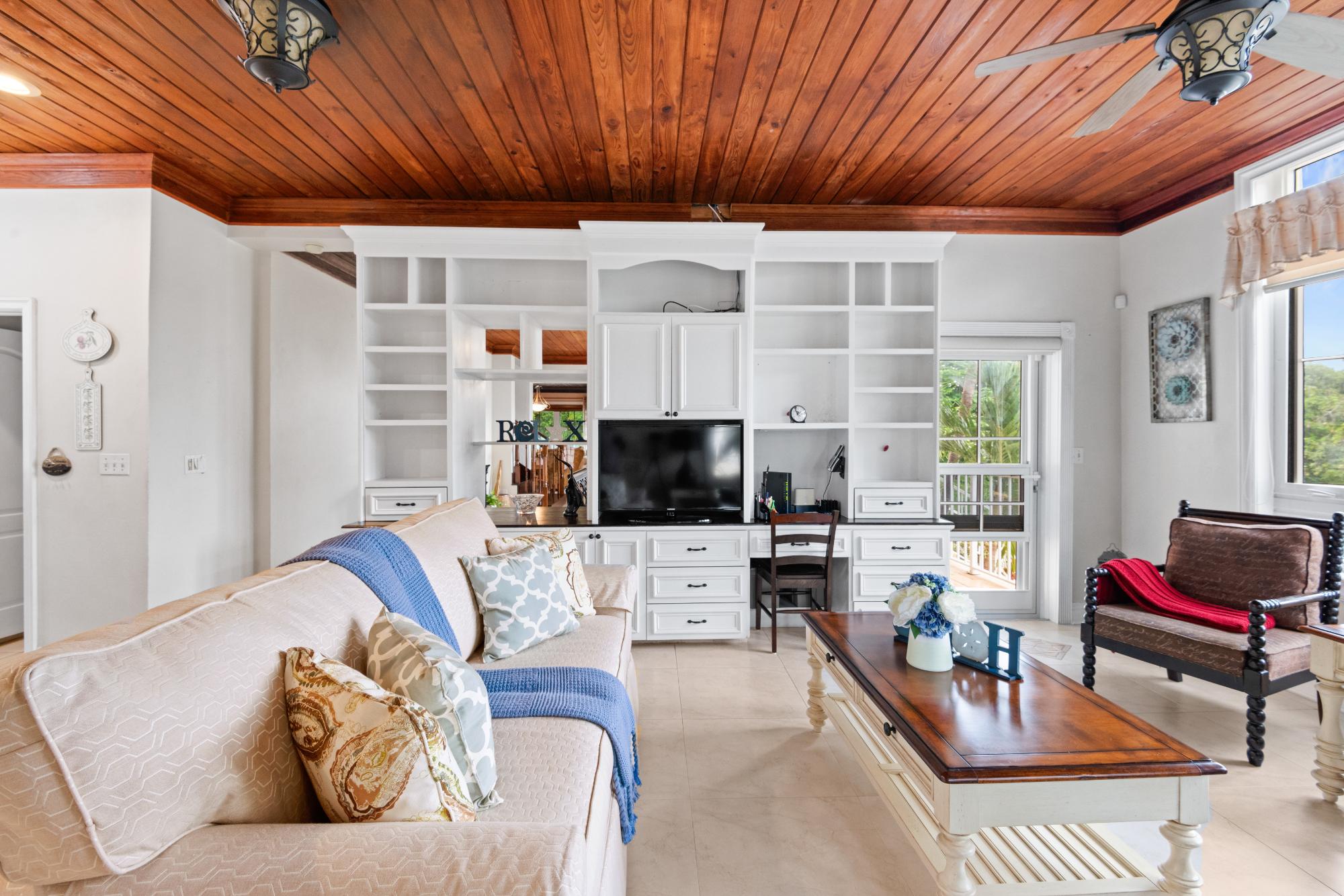 WESTRIDGE ESTATES