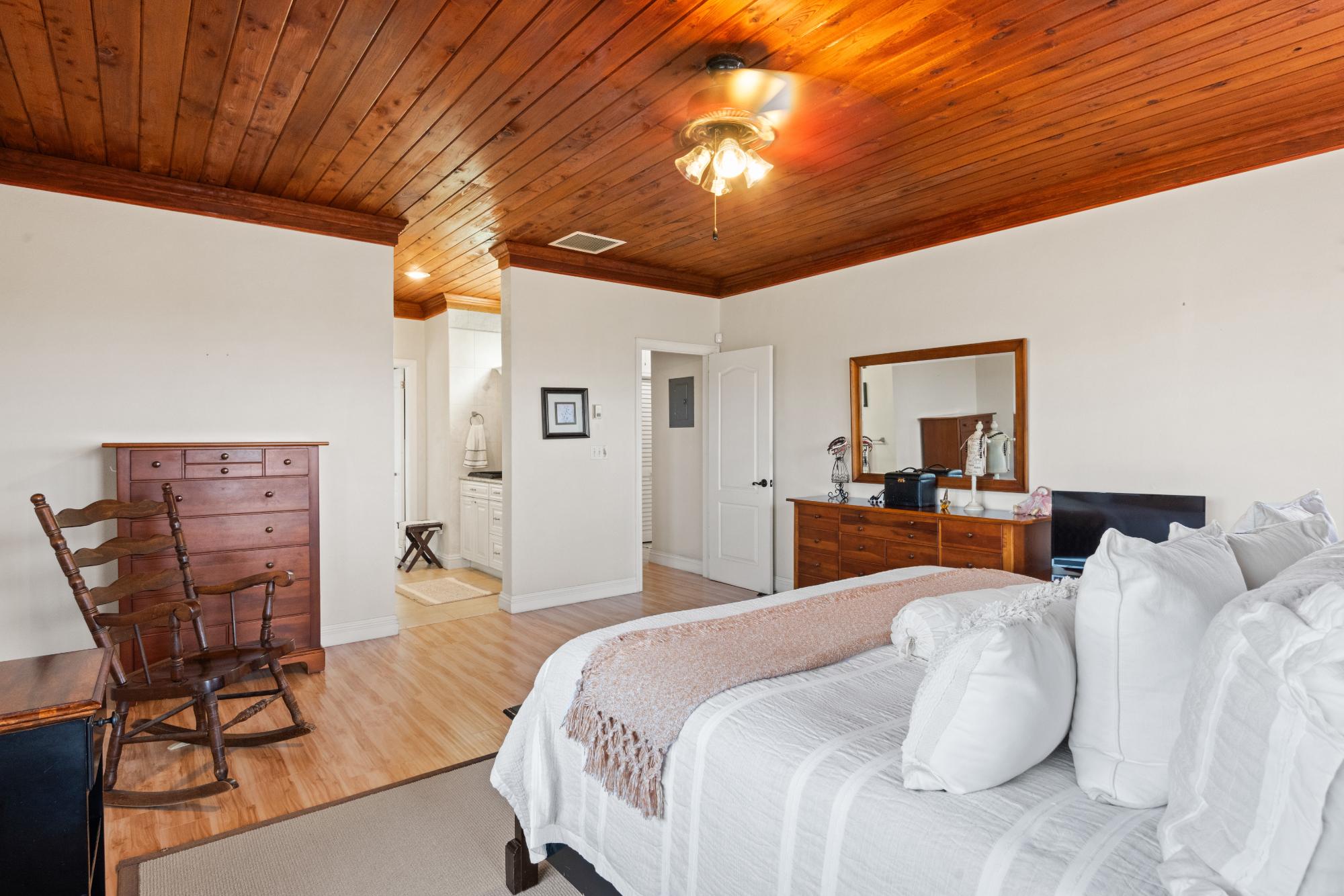 WESTRIDGE ESTATES