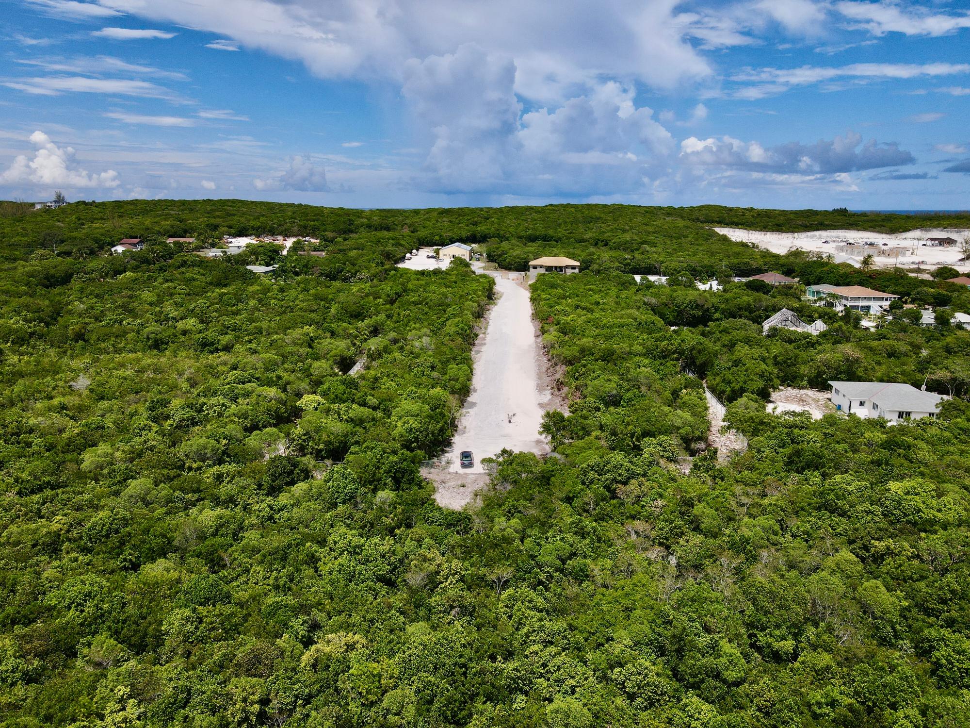 EXQUISITE PALMS LOT #5