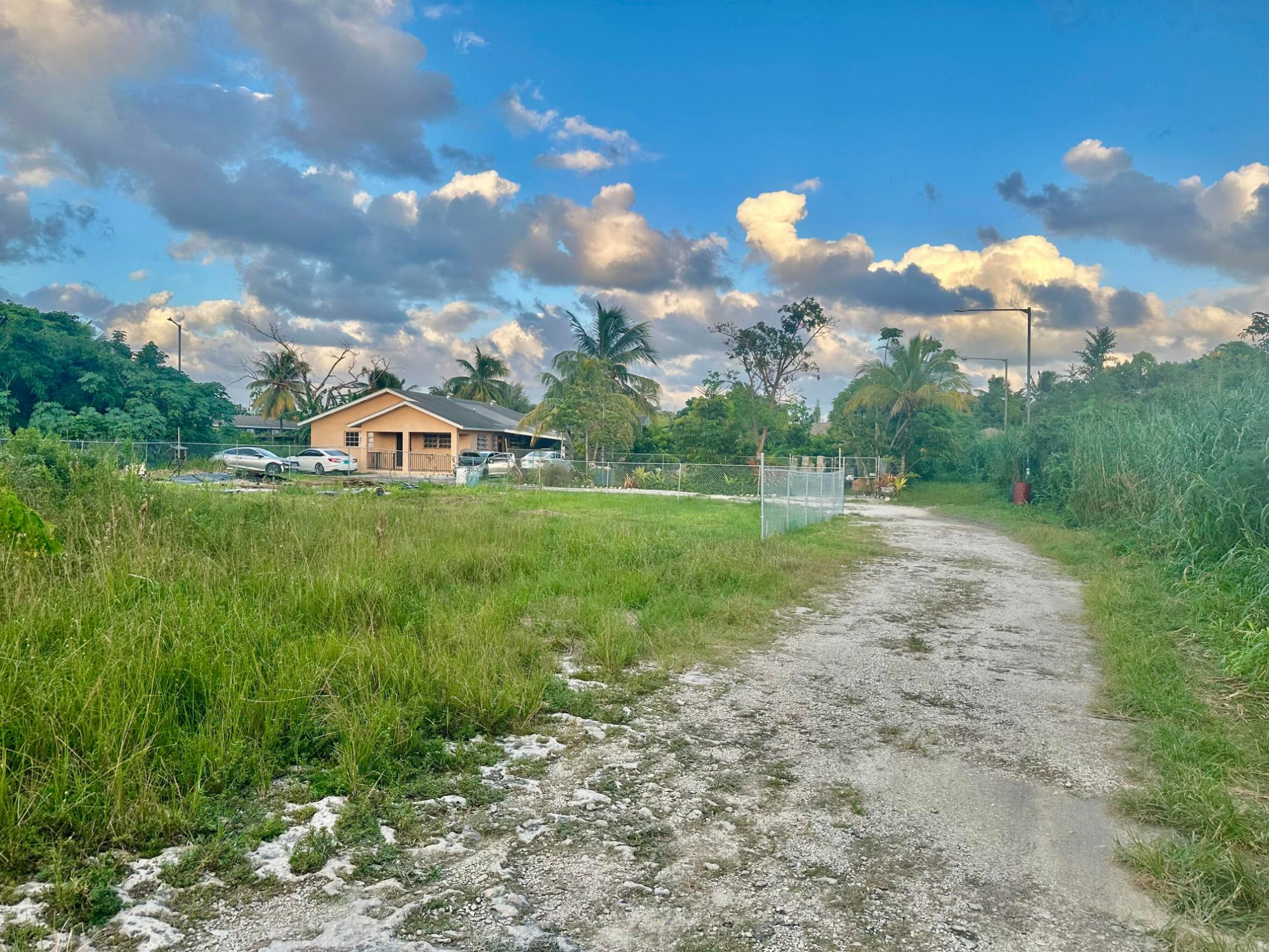 GARDEN HILLS VACANT LOT