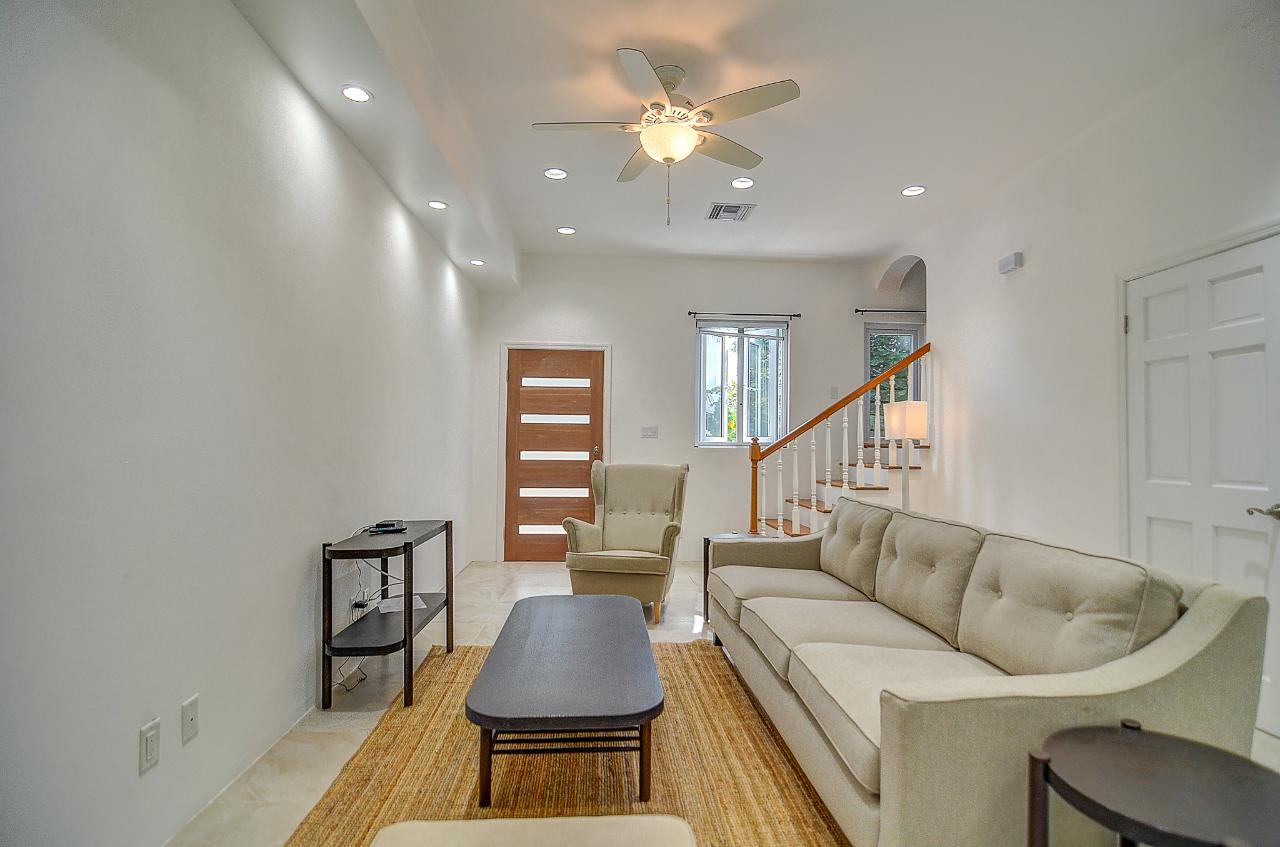 PEARL ROAD, WEST WINDS