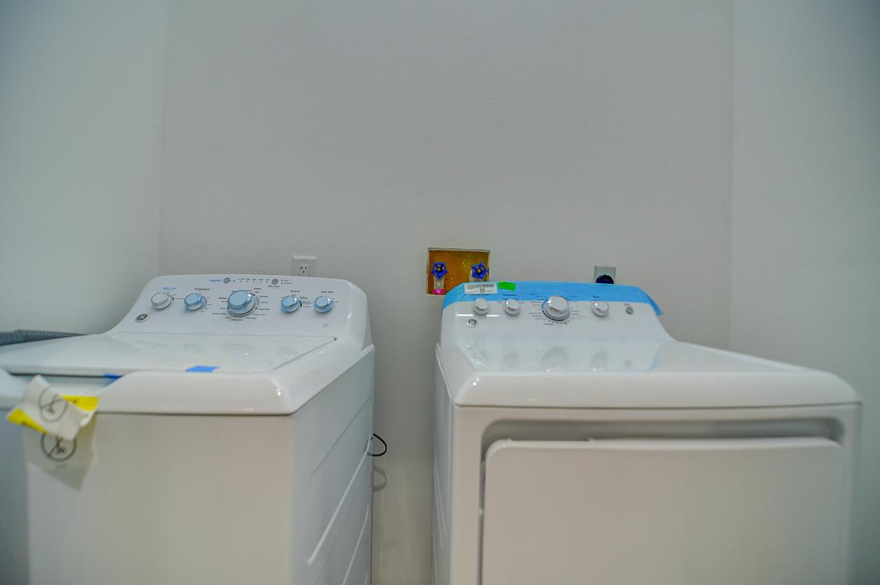 PEARL ROAD, WEST WINDS