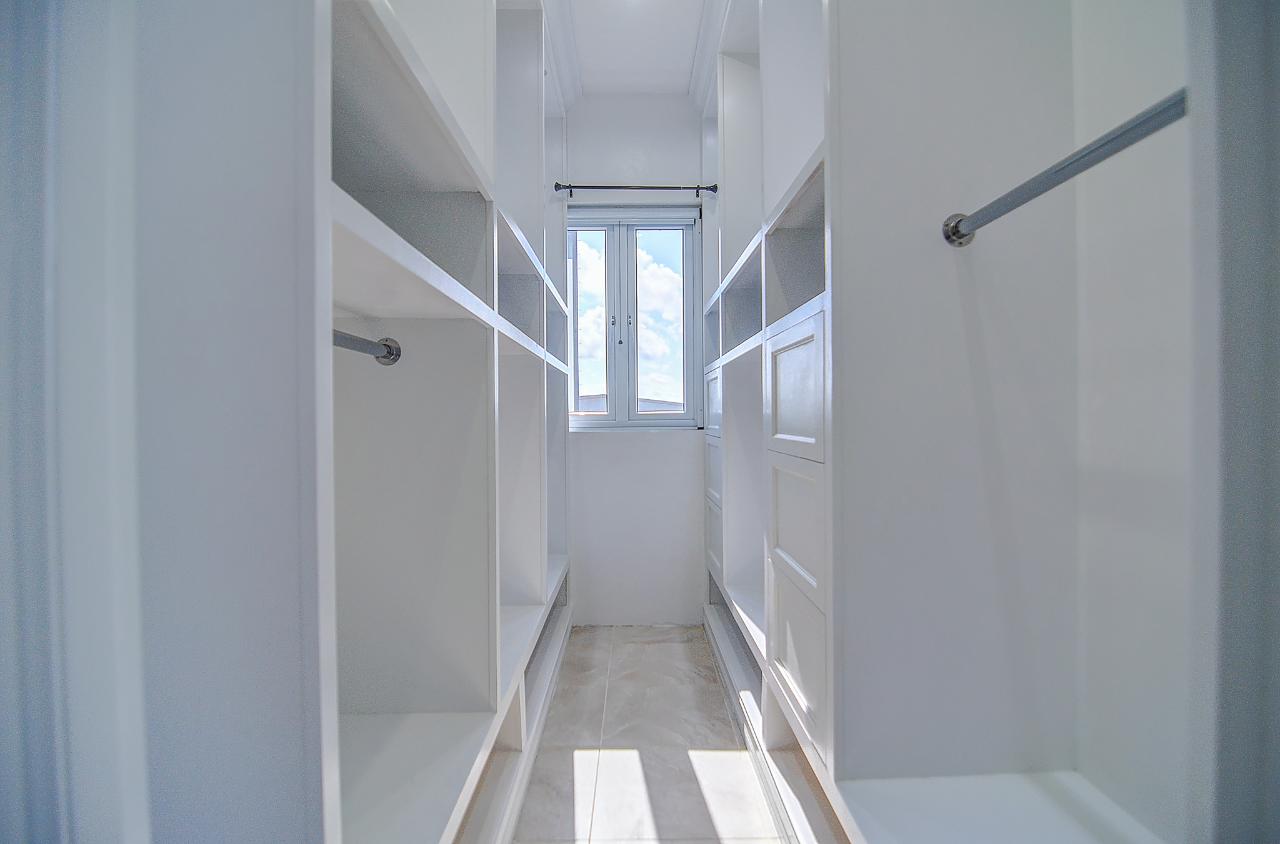 PEARL ROAD, WEST WINDS