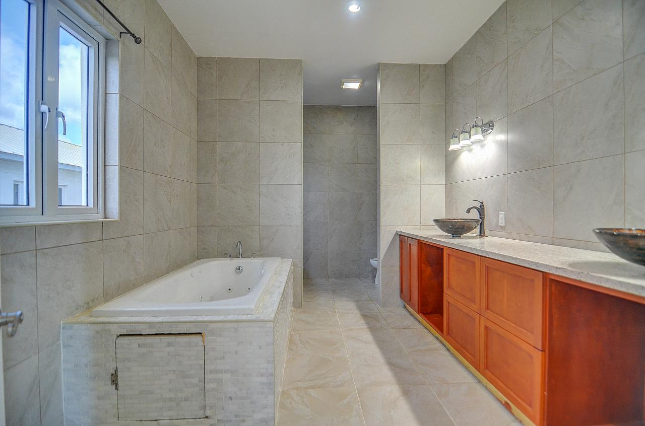 PEARL ROAD, WEST WINDS